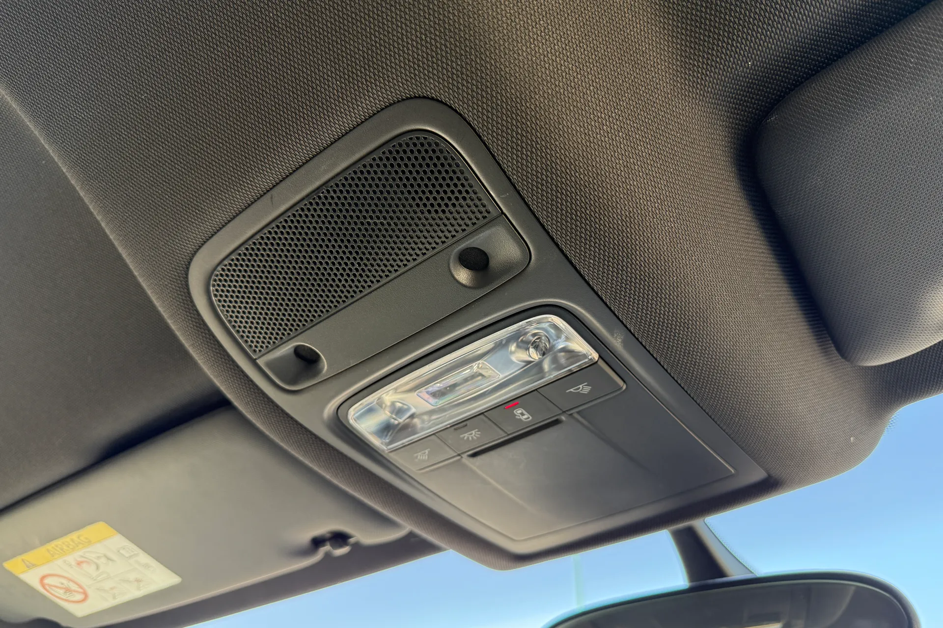 Audi RS Q3 thumbnail image number 18