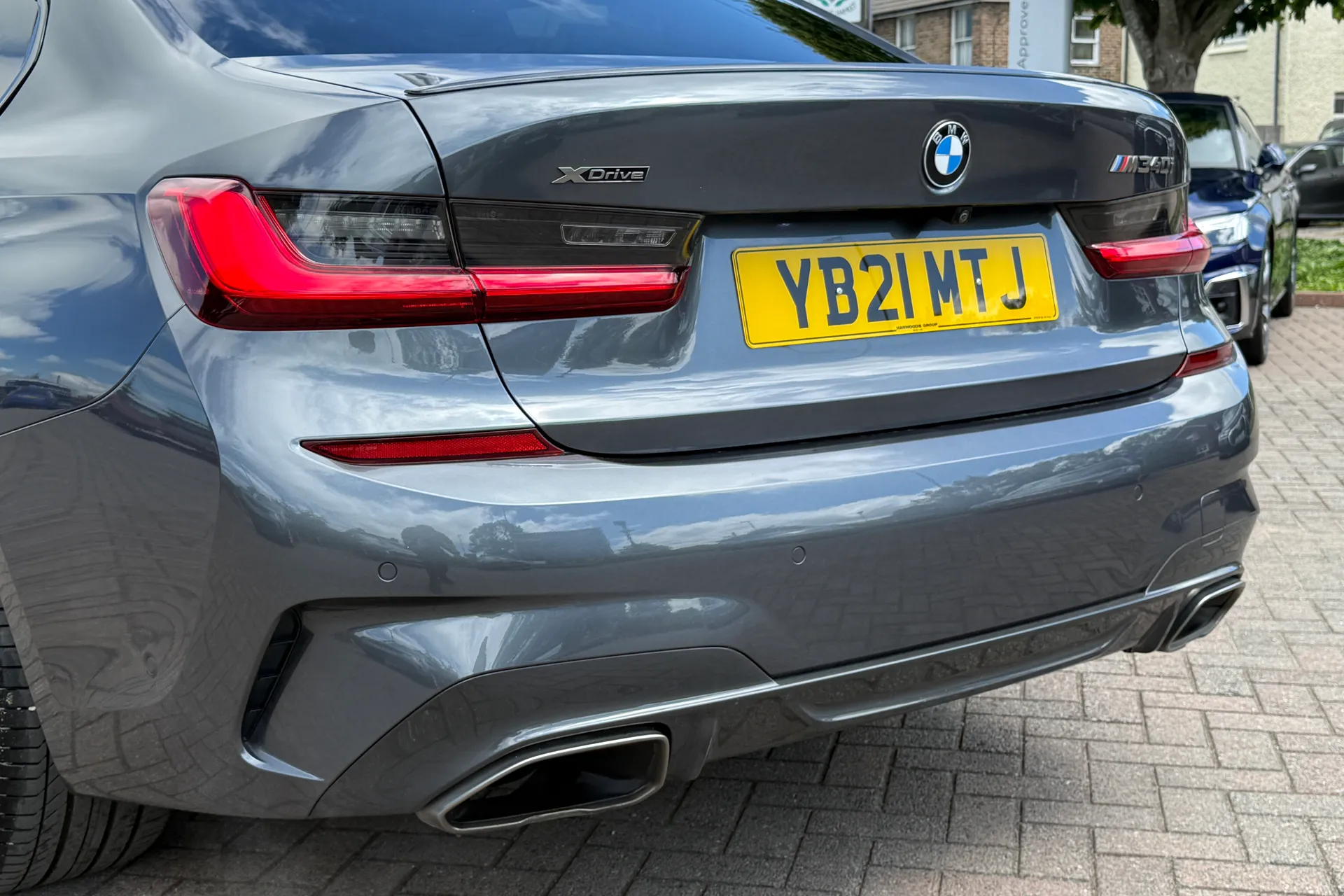 BMW 3 SERIES thumbnail image number 45