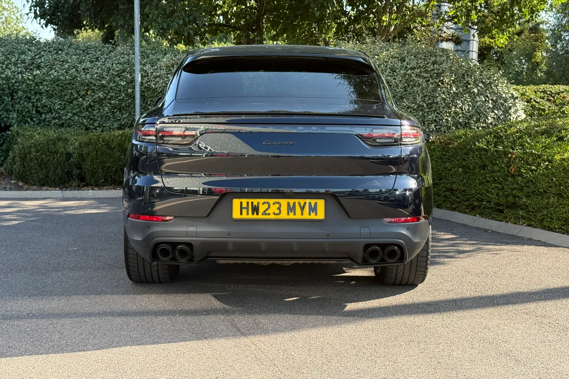 Porsche CAYENNE thumbnail image number 23
