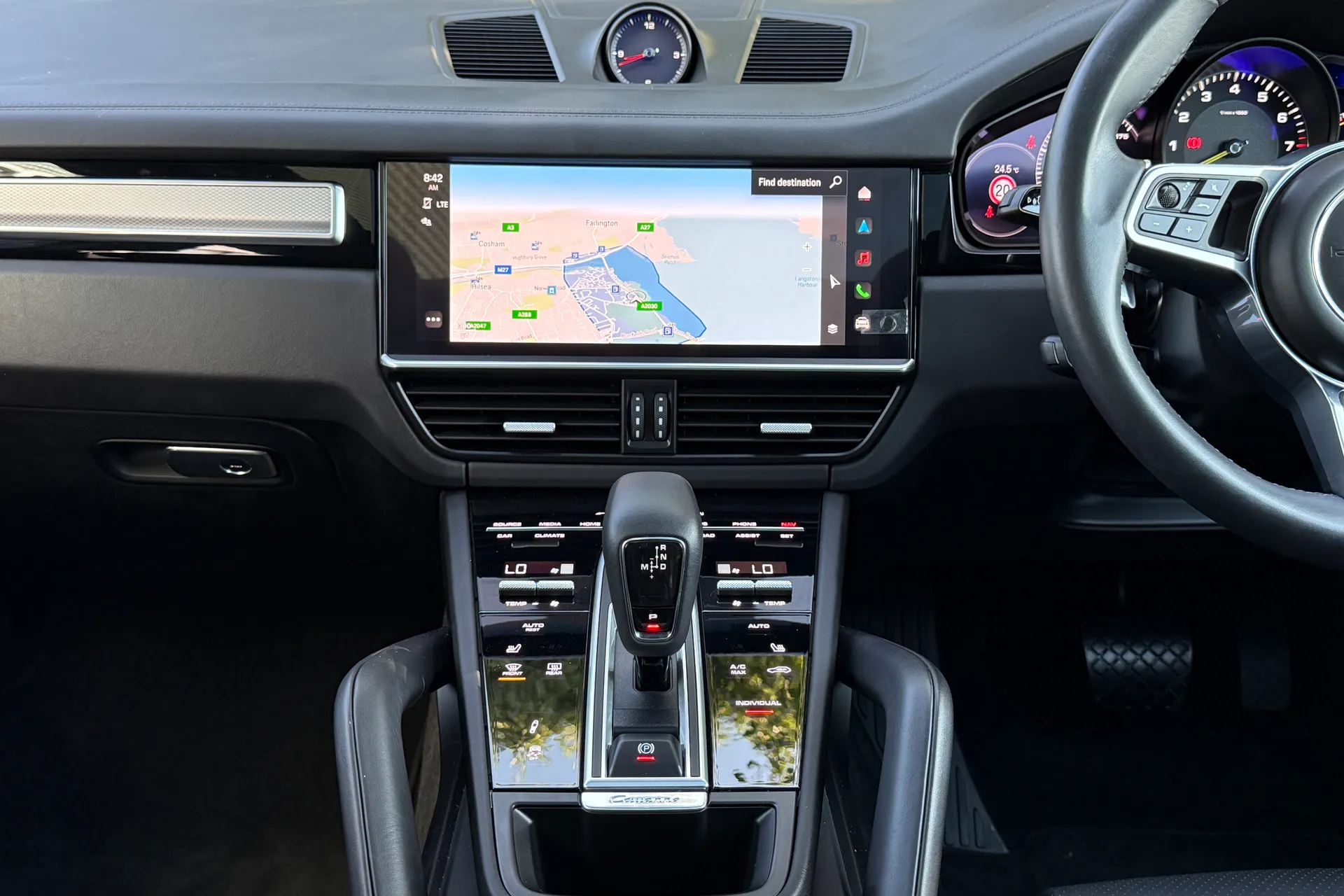Porsche CAYENNE thumbnail image number 50
