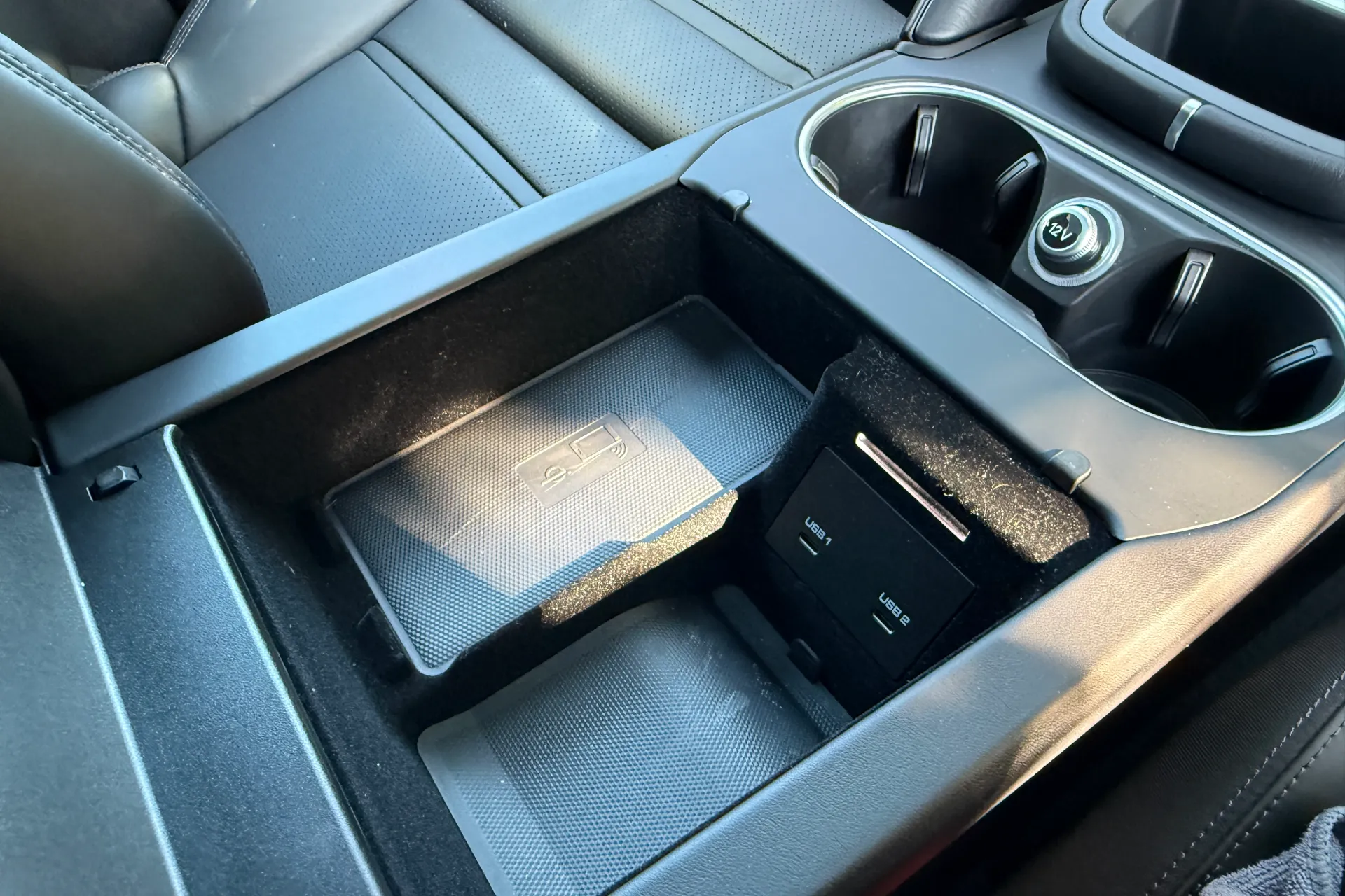 Porsche CAYENNE thumbnail image number 12