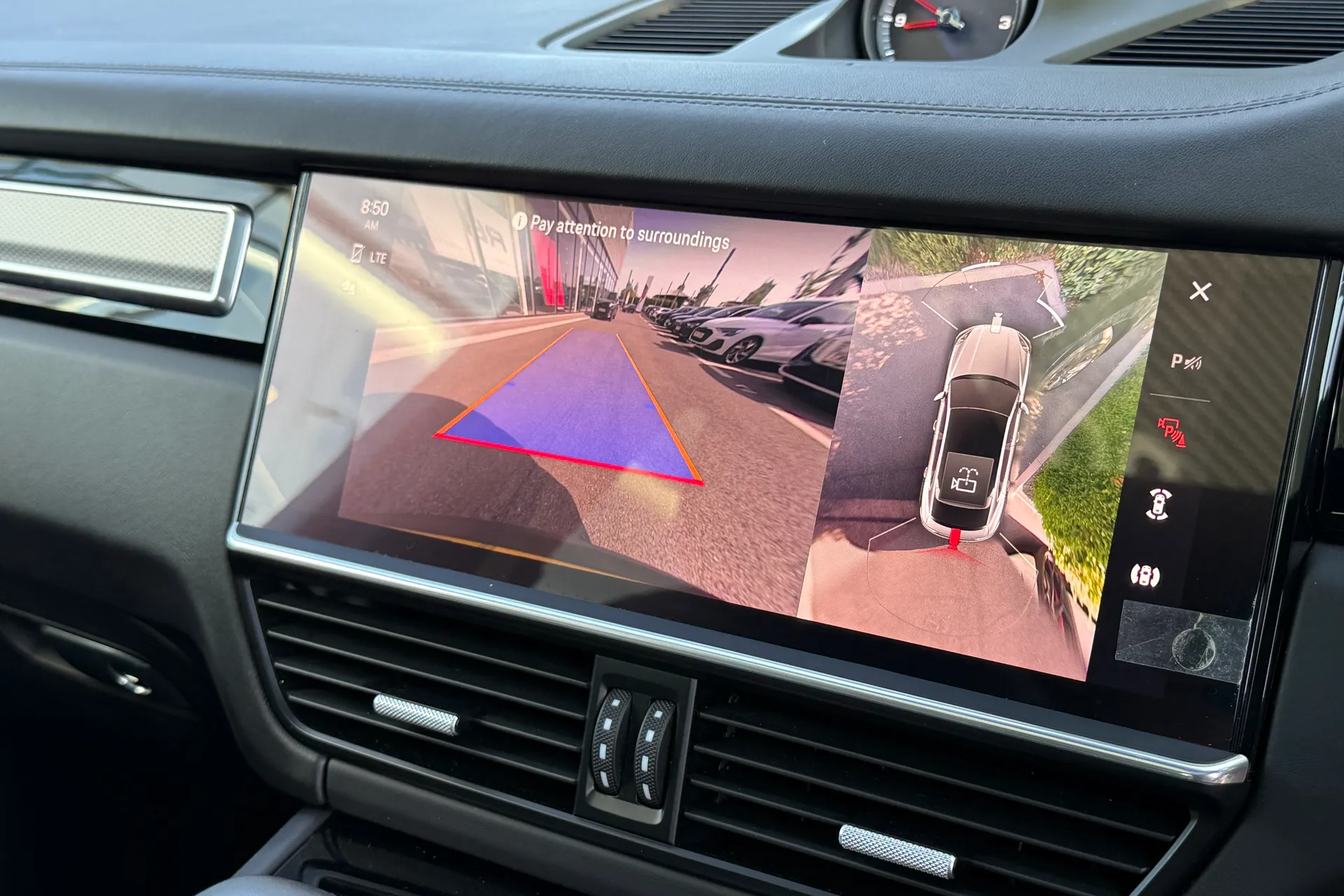 Porsche CAYENNE thumbnail image number 4