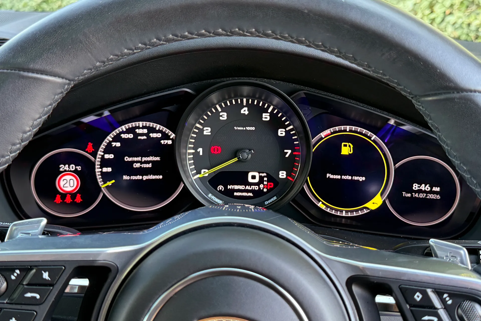 Porsche CAYENNE thumbnail image number 58