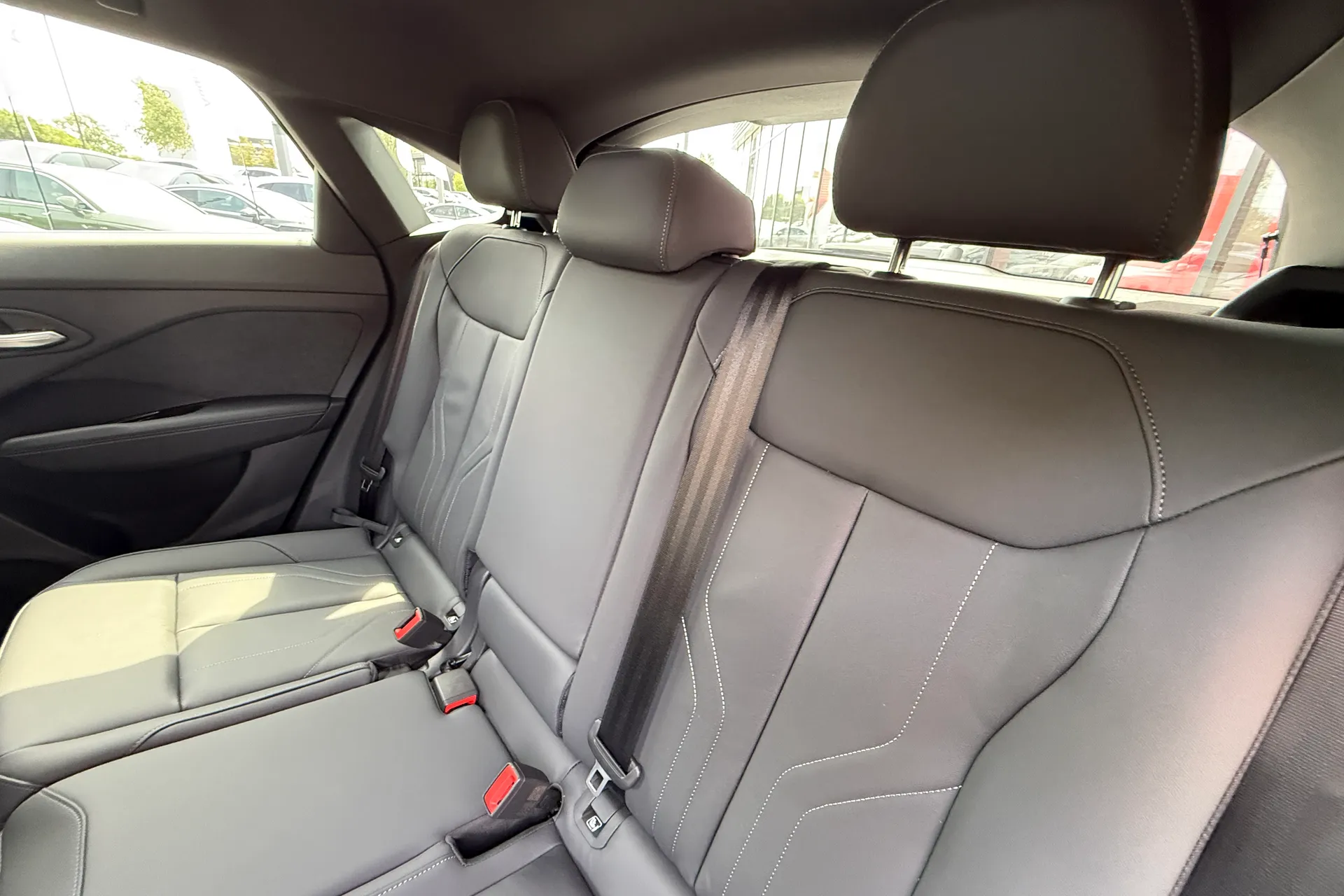 Audi Q3 thumbnail image number 41