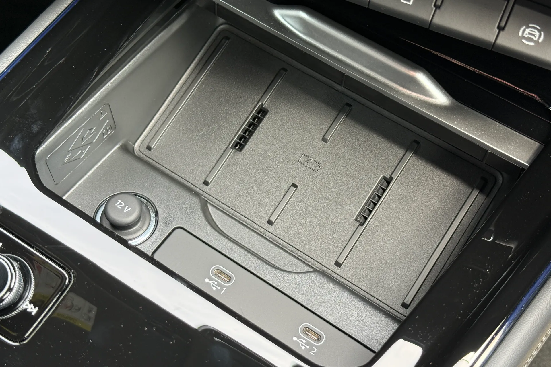 Audi Q3 thumbnail image number 27