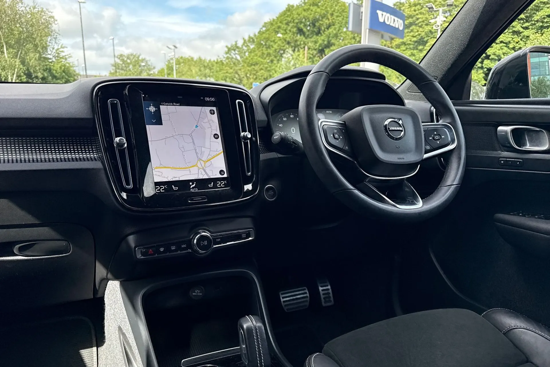 Volvo XC40 thumbnail image number 35