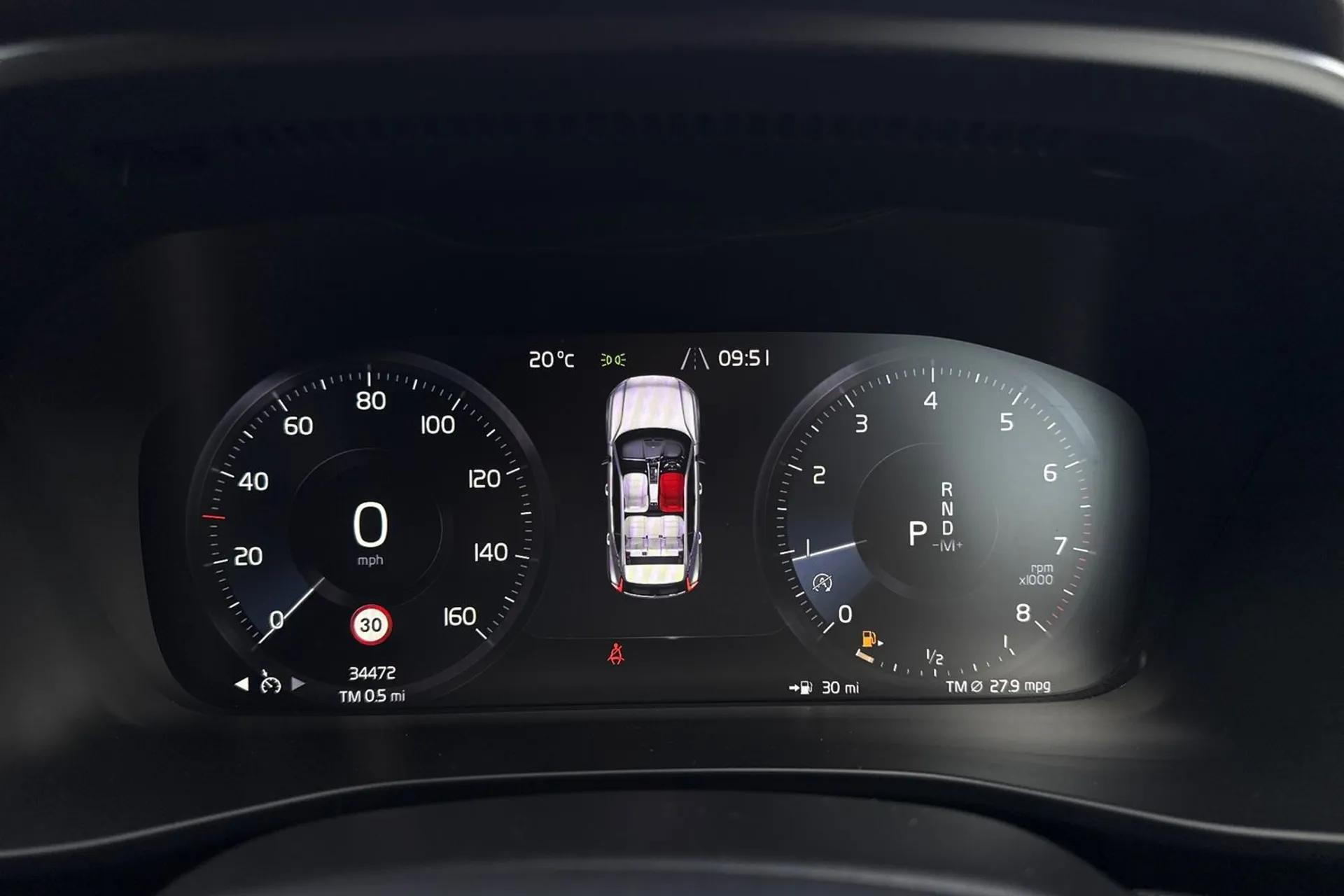 Volvo XC40 thumbnail image number 44