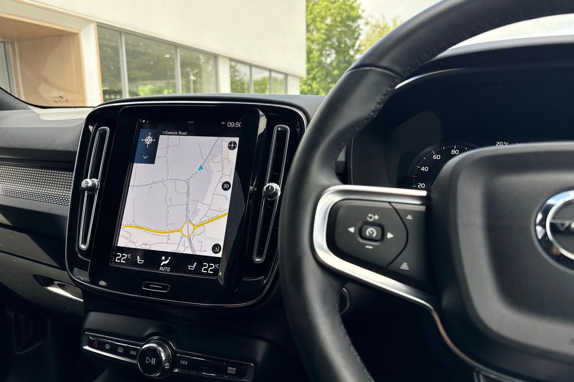Volvo XC40 thumbnail image number 36