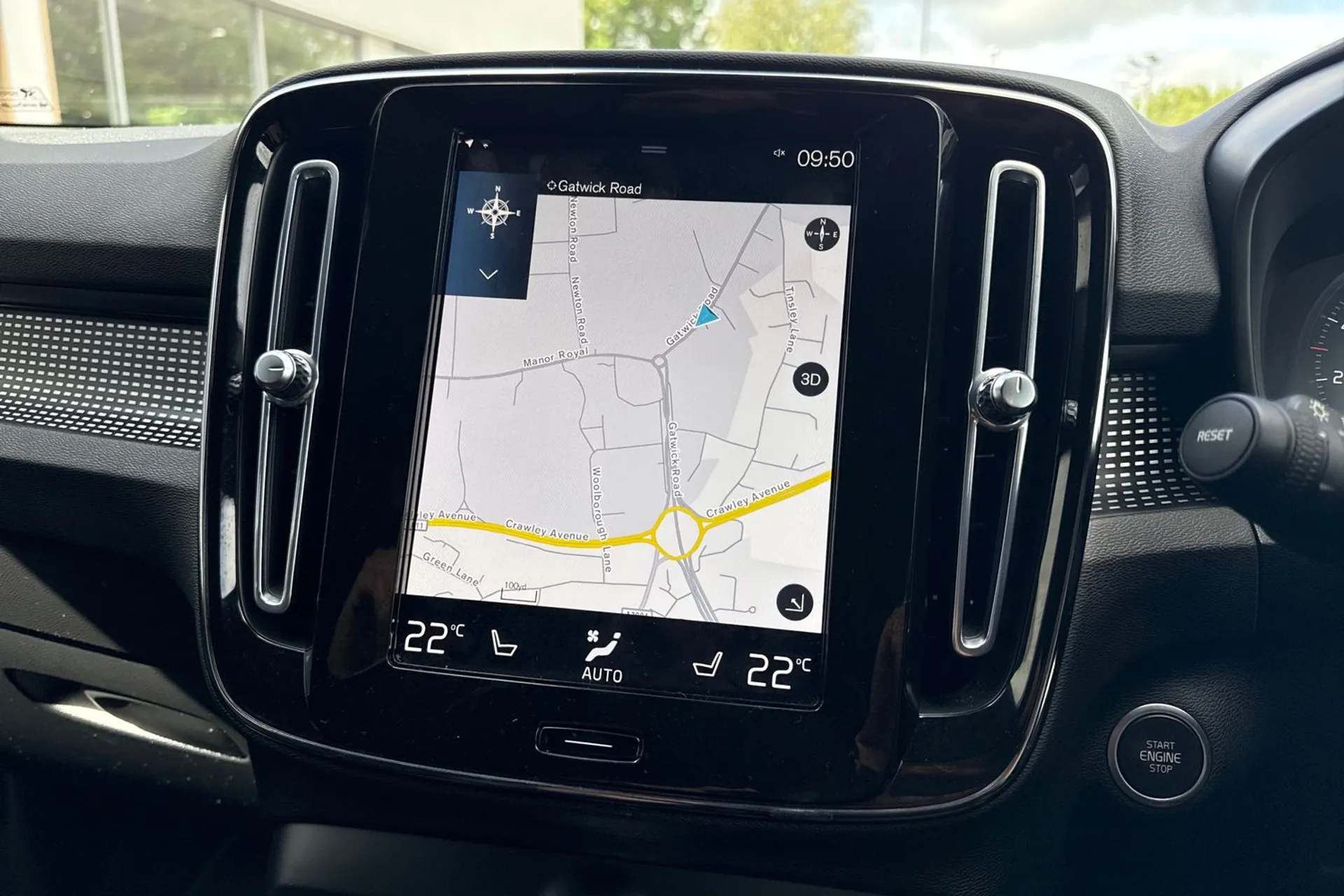 Volvo XC40 thumbnail image number 5