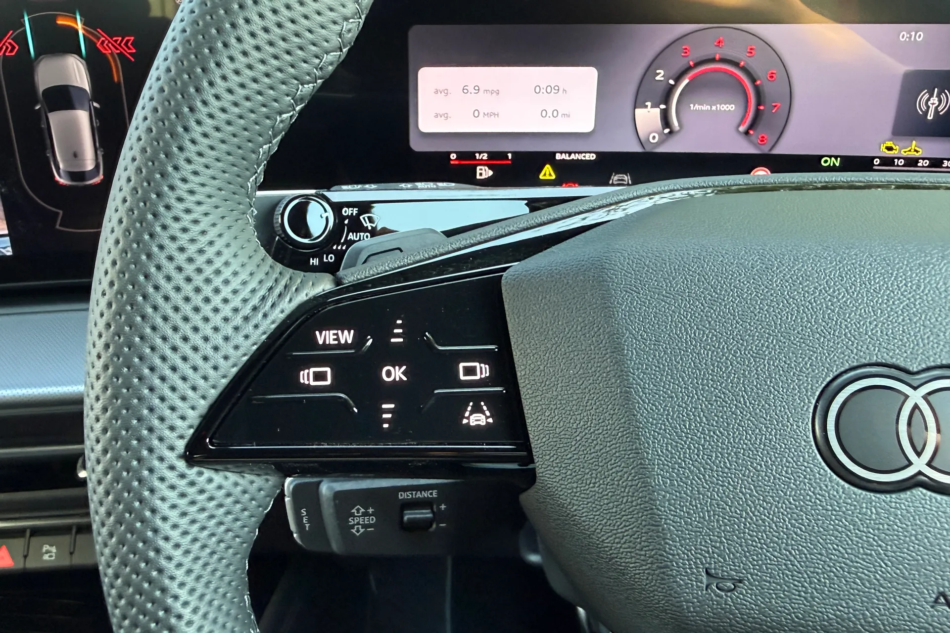 Audi Q3 thumbnail image number 20