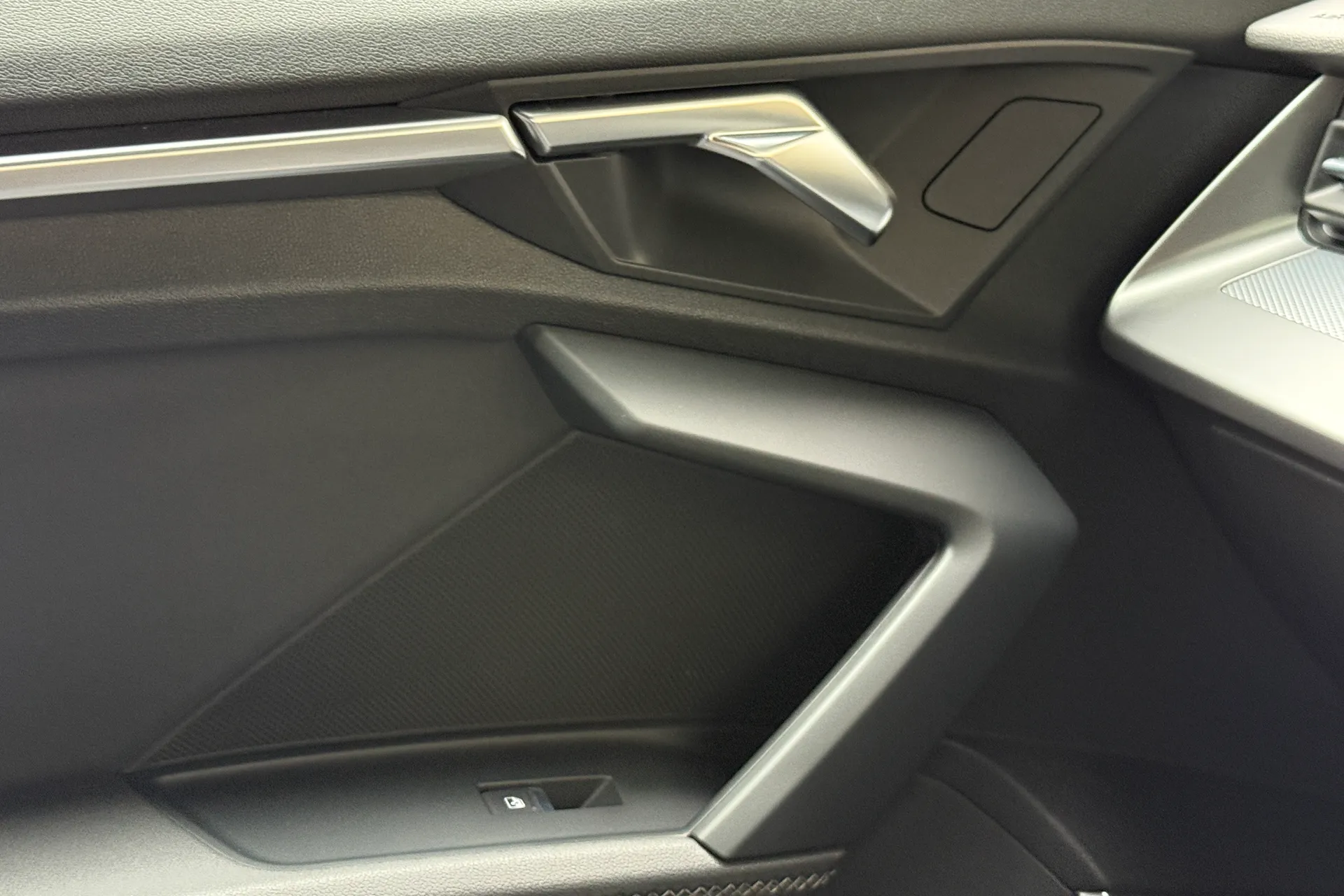 Audi A3 thumbnail image number 29