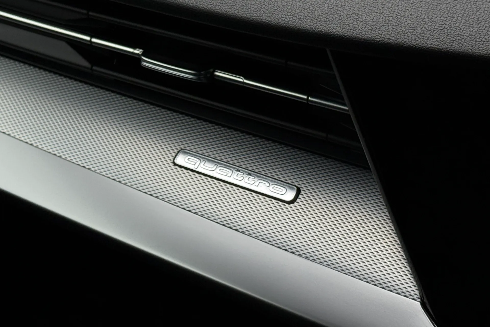 Audi A3 thumbnail image number 22