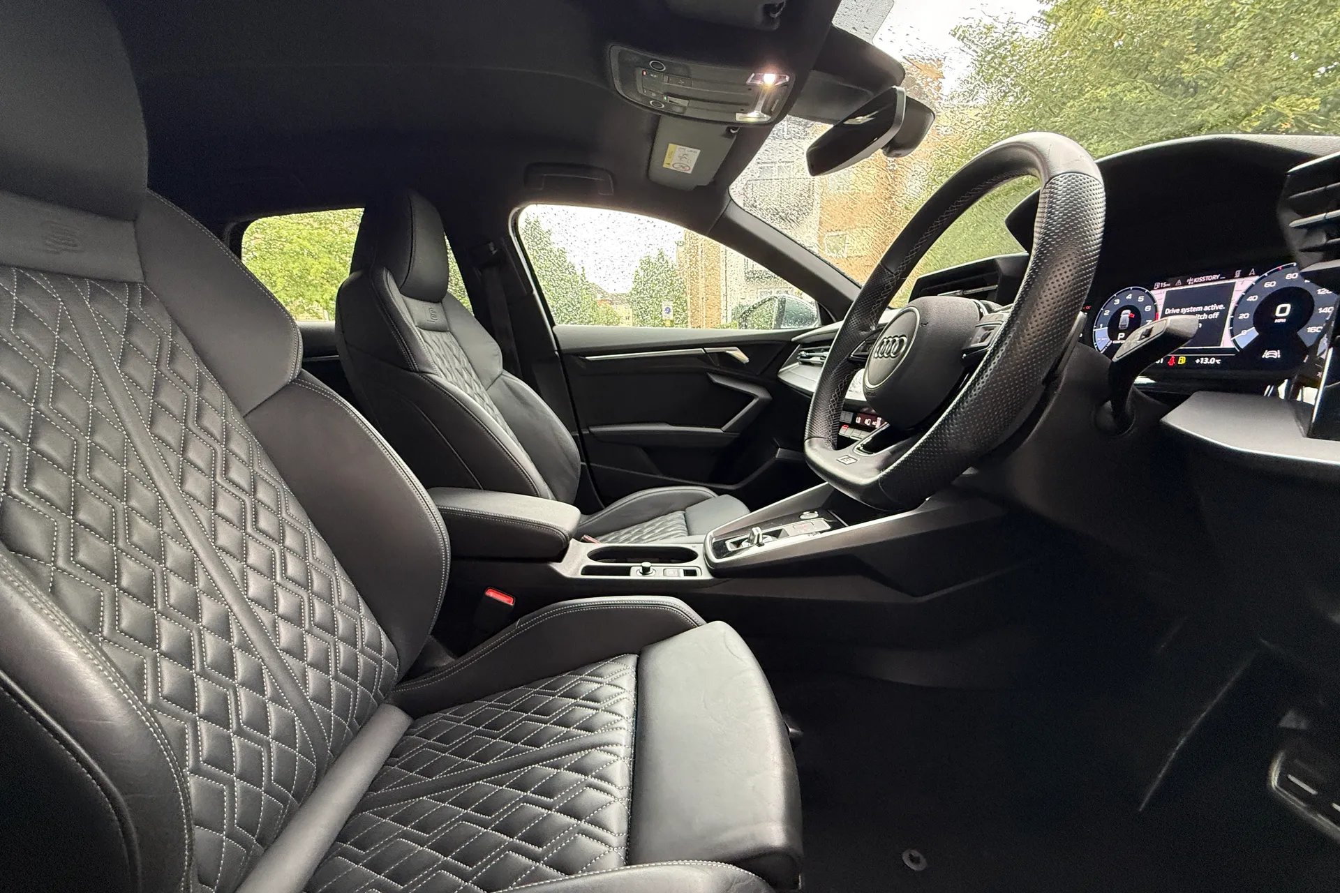 Audi A3 thumbnail image number 33