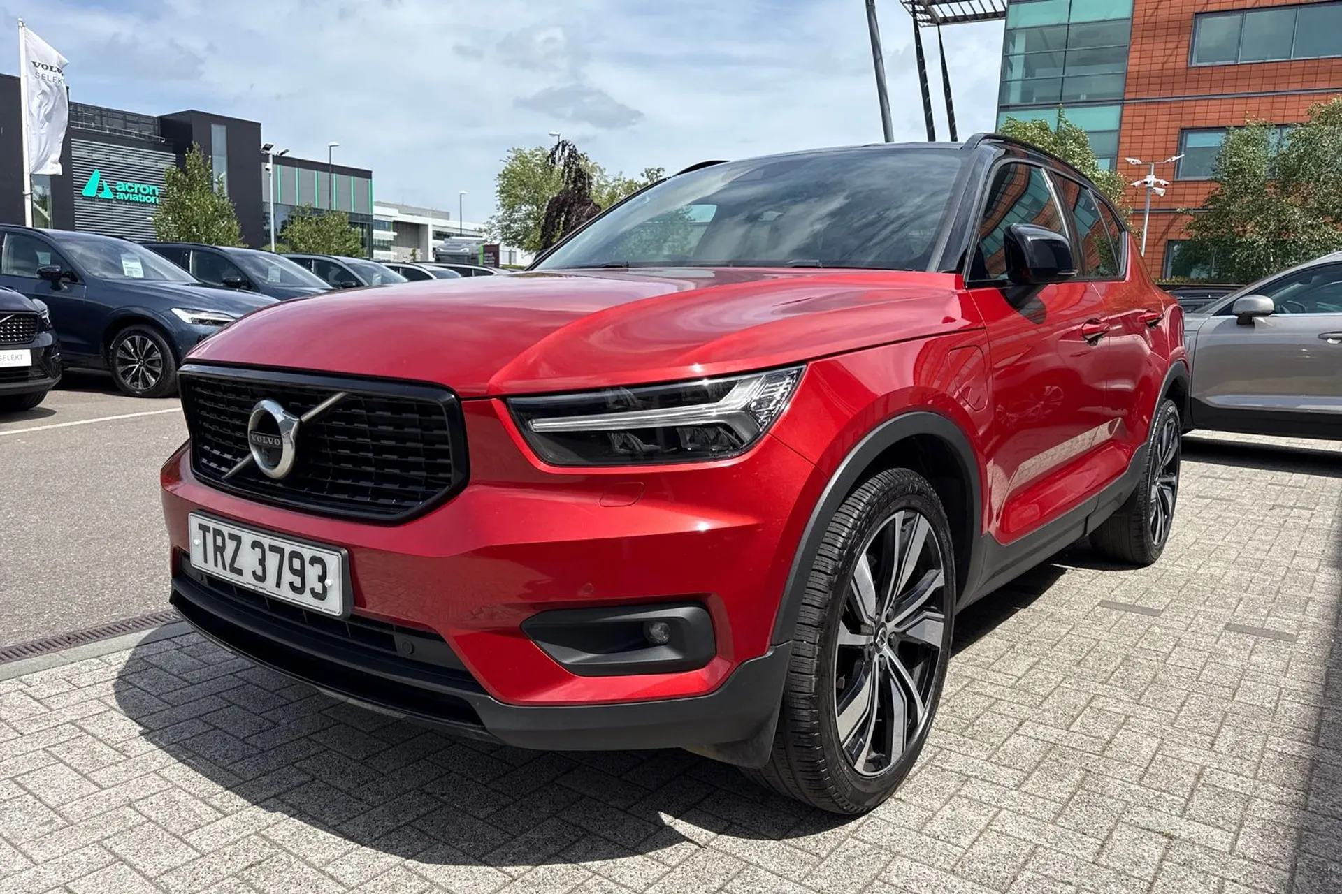 Volvo XC40 thumbnail image number 13