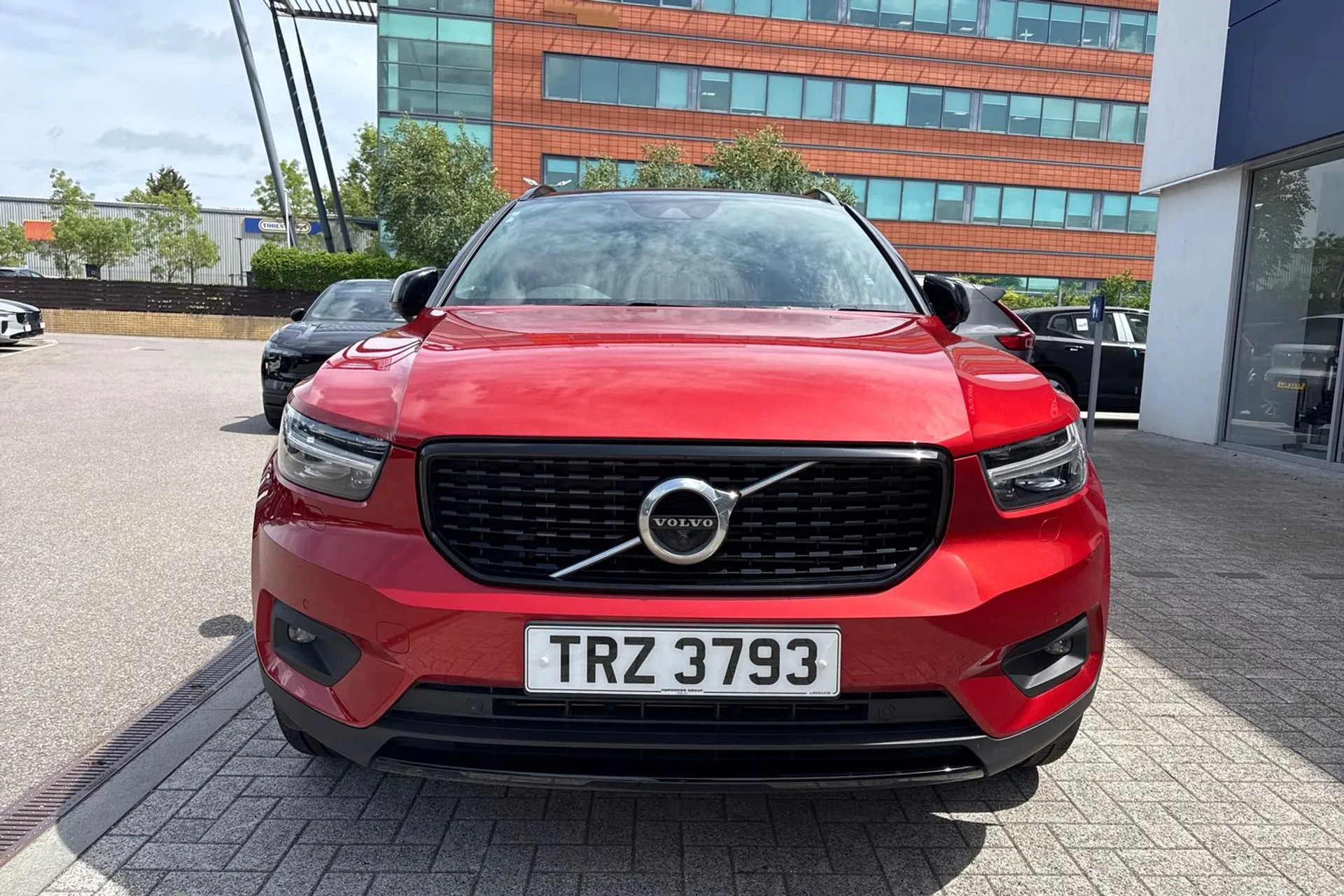 Volvo XC40 thumbnail image number 14