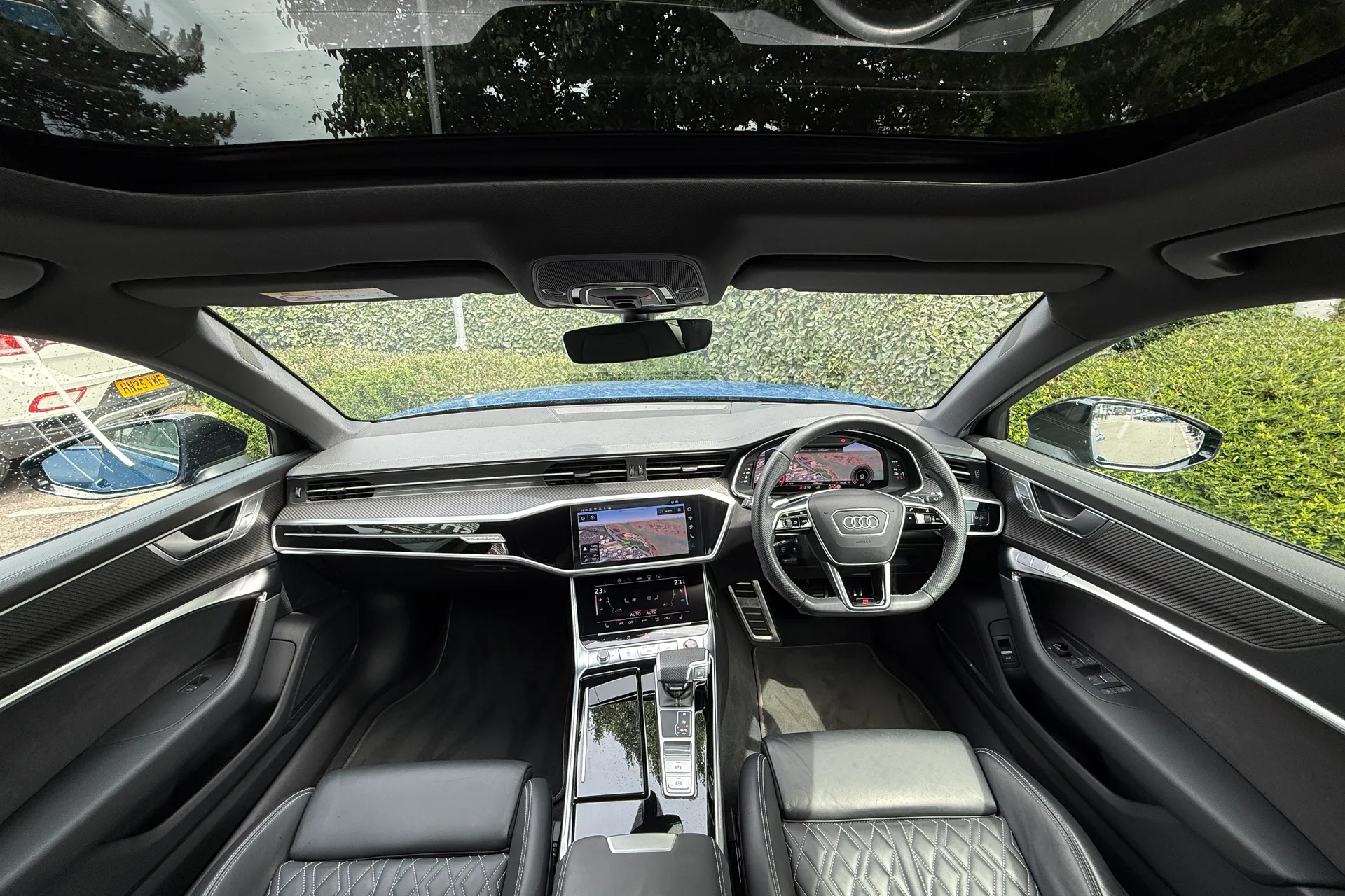 Audi A6 thumbnail image number 6