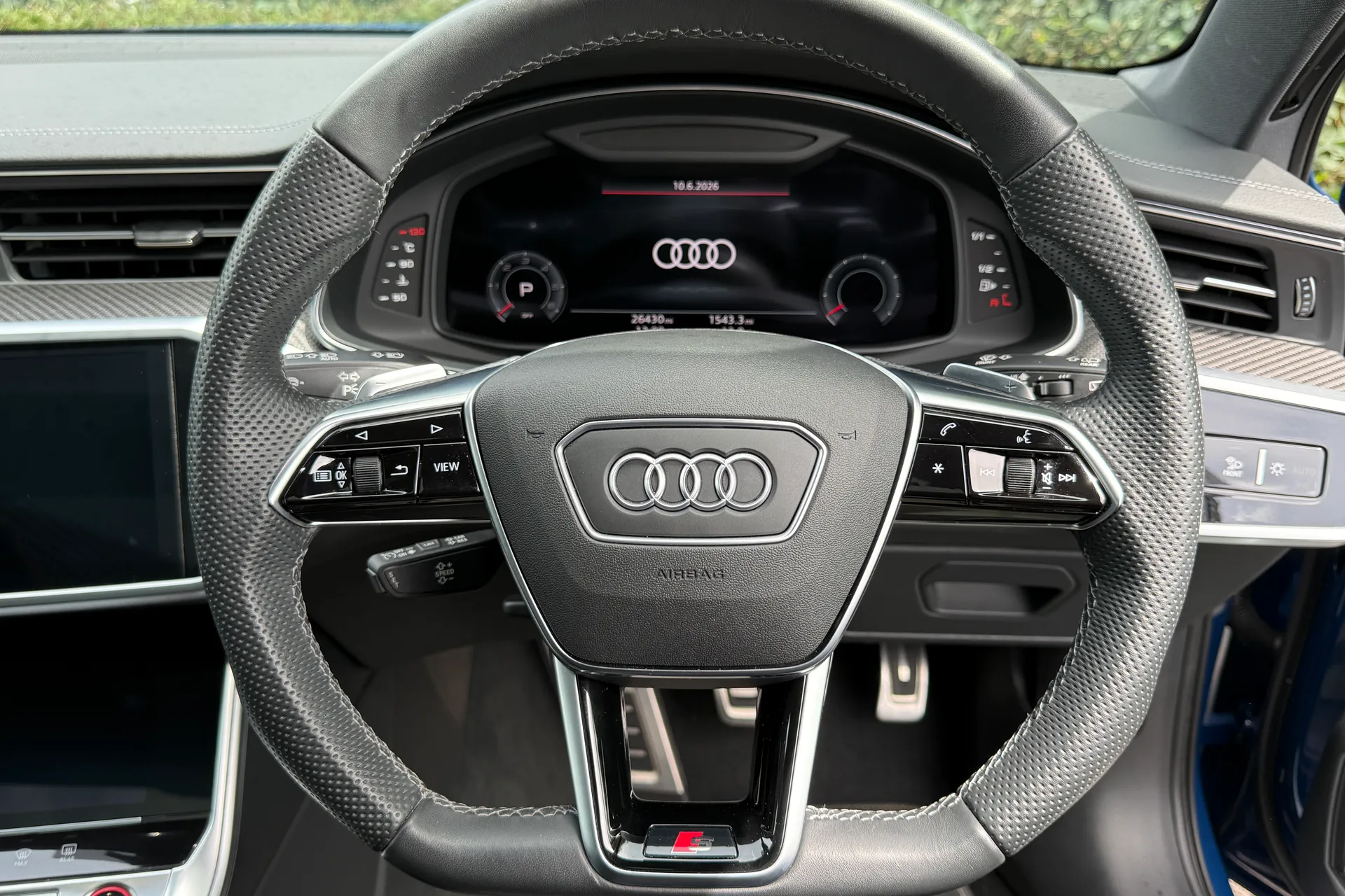 Audi A6 thumbnail image number 31