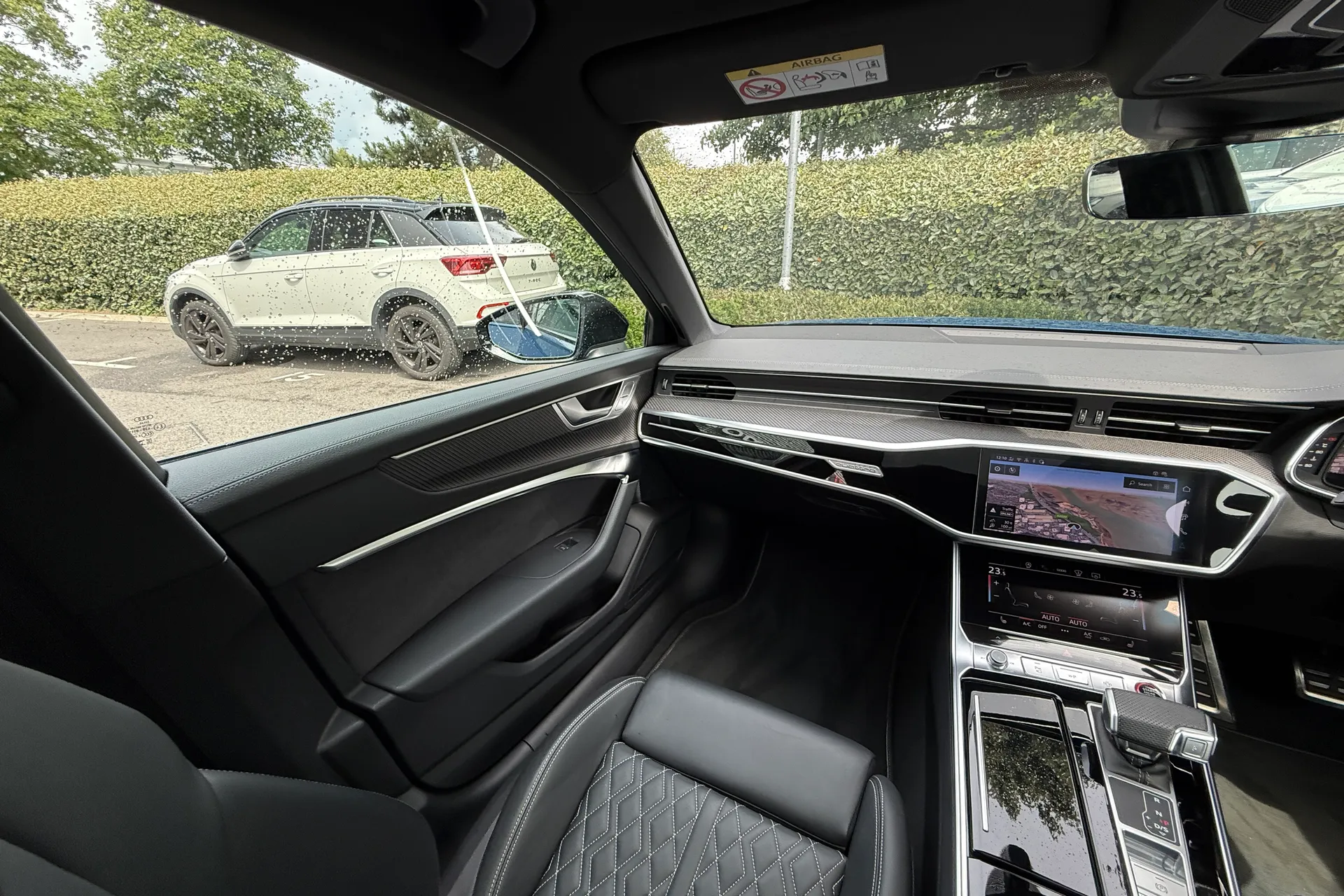 Audi A6 thumbnail image number 45
