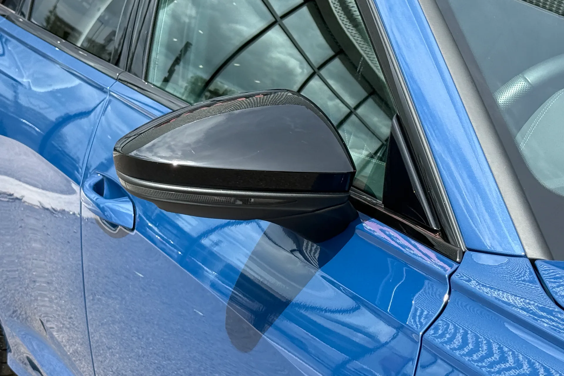 Audi A6 thumbnail image number 18
