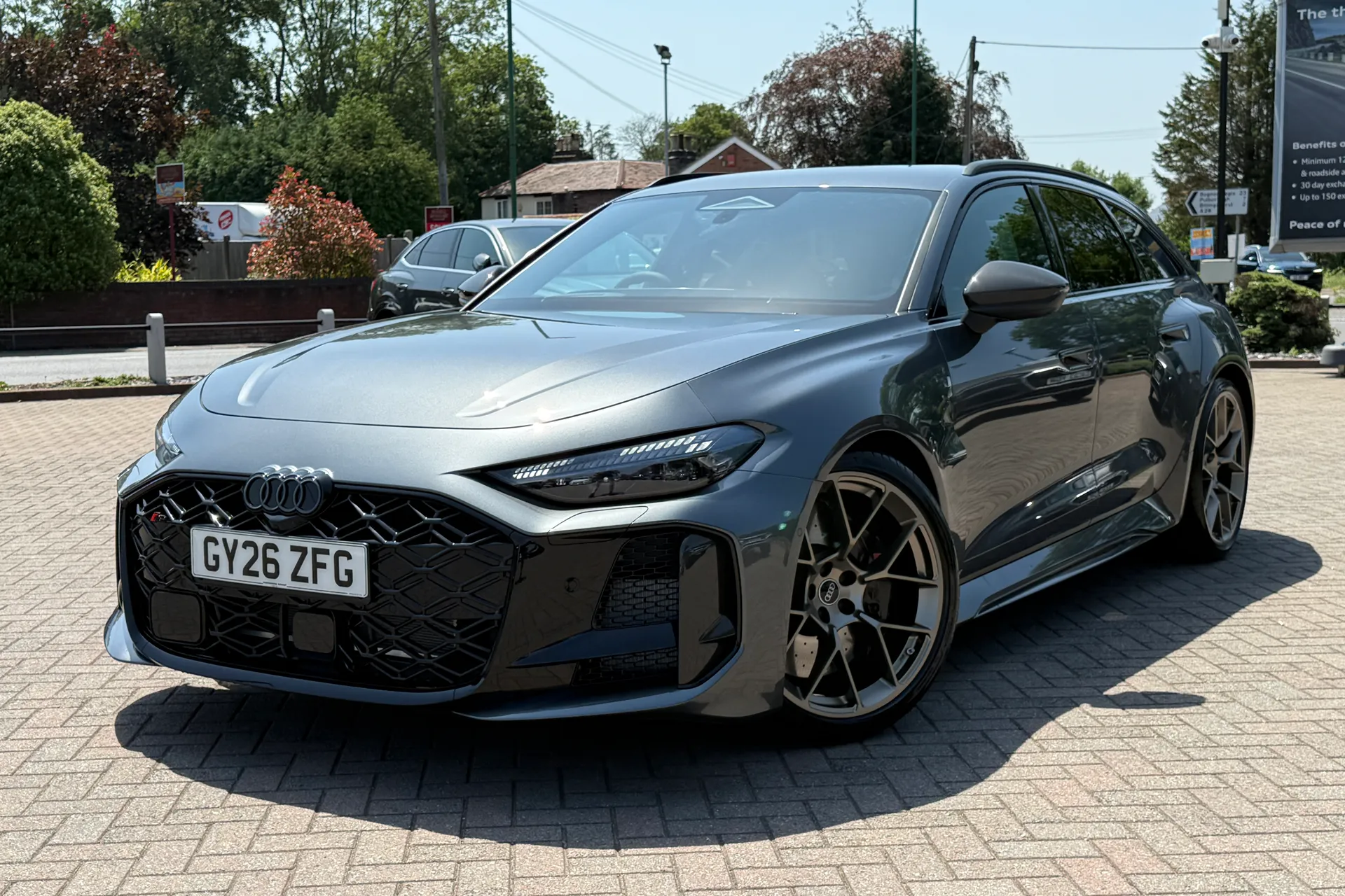 Audi RS5 thumbnail image number 32