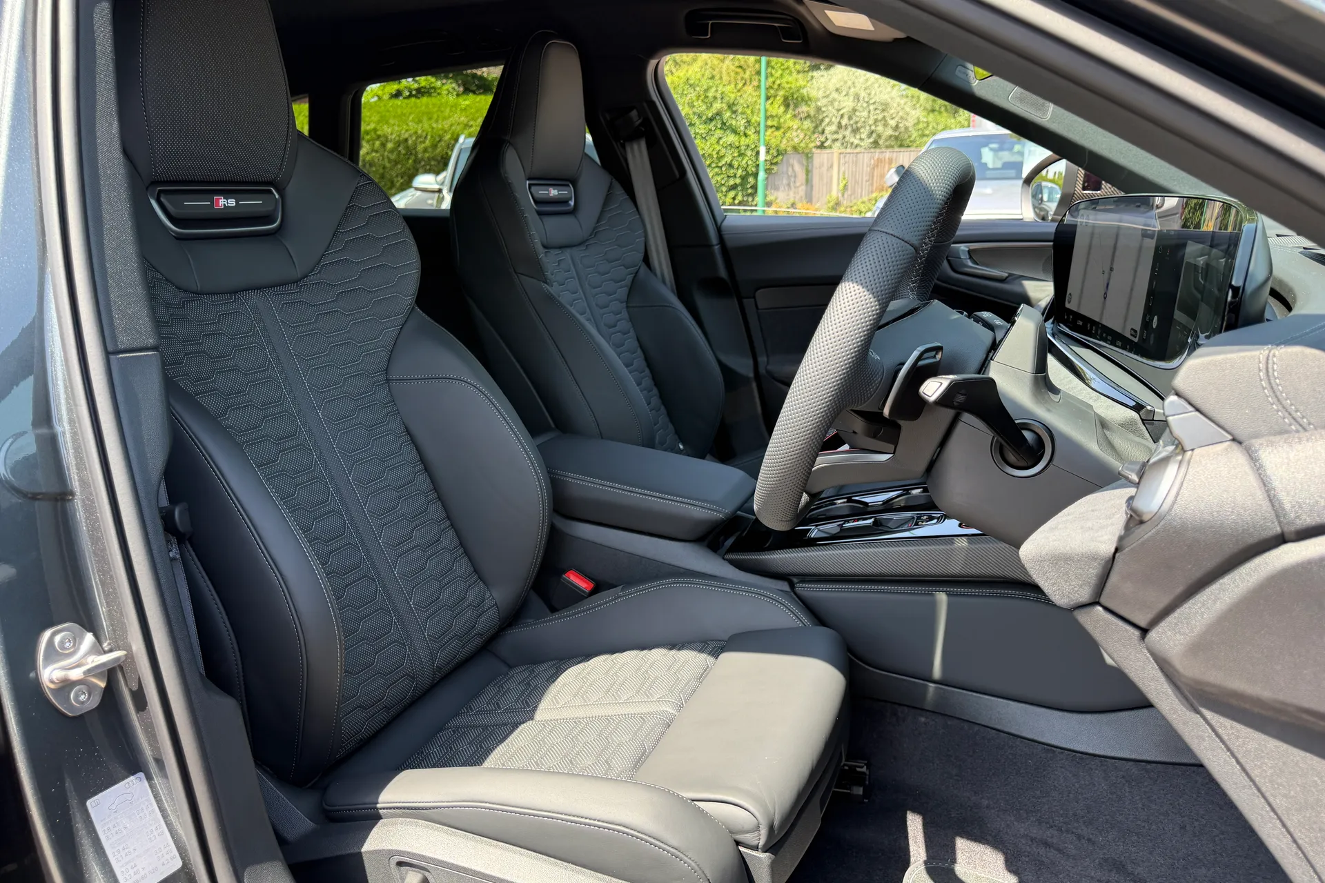 Audi RS5 thumbnail image number 33
