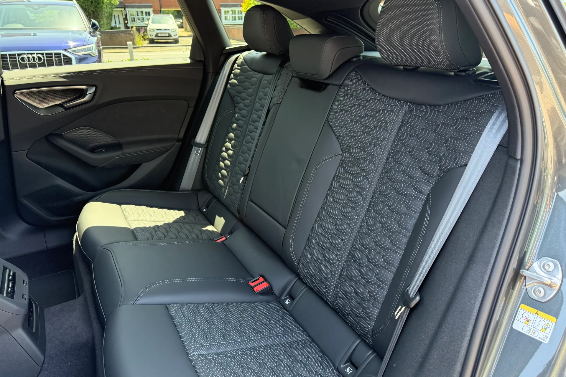 Audi RS5 thumbnail image number 49