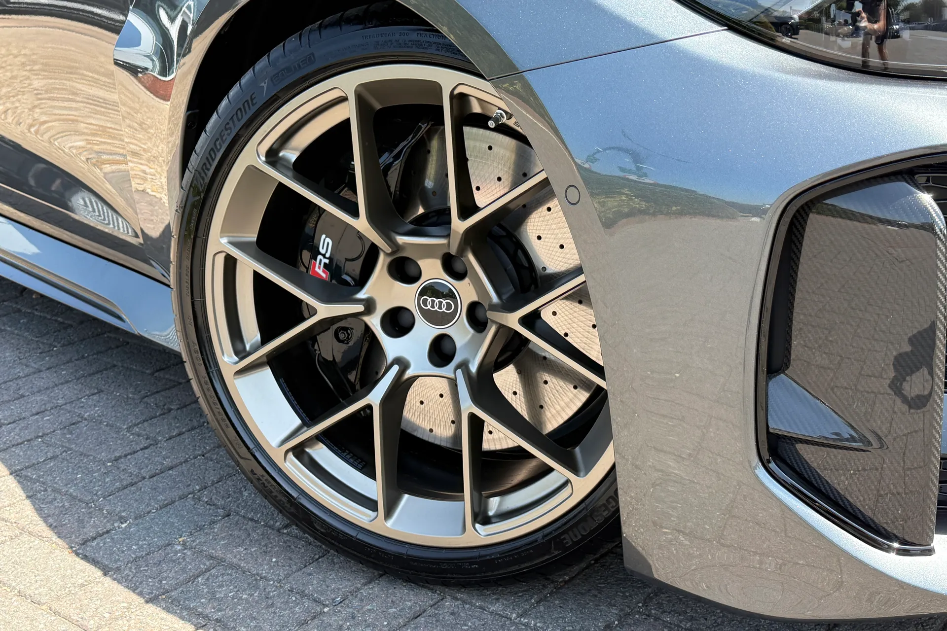 Audi RS5 thumbnail image number 7