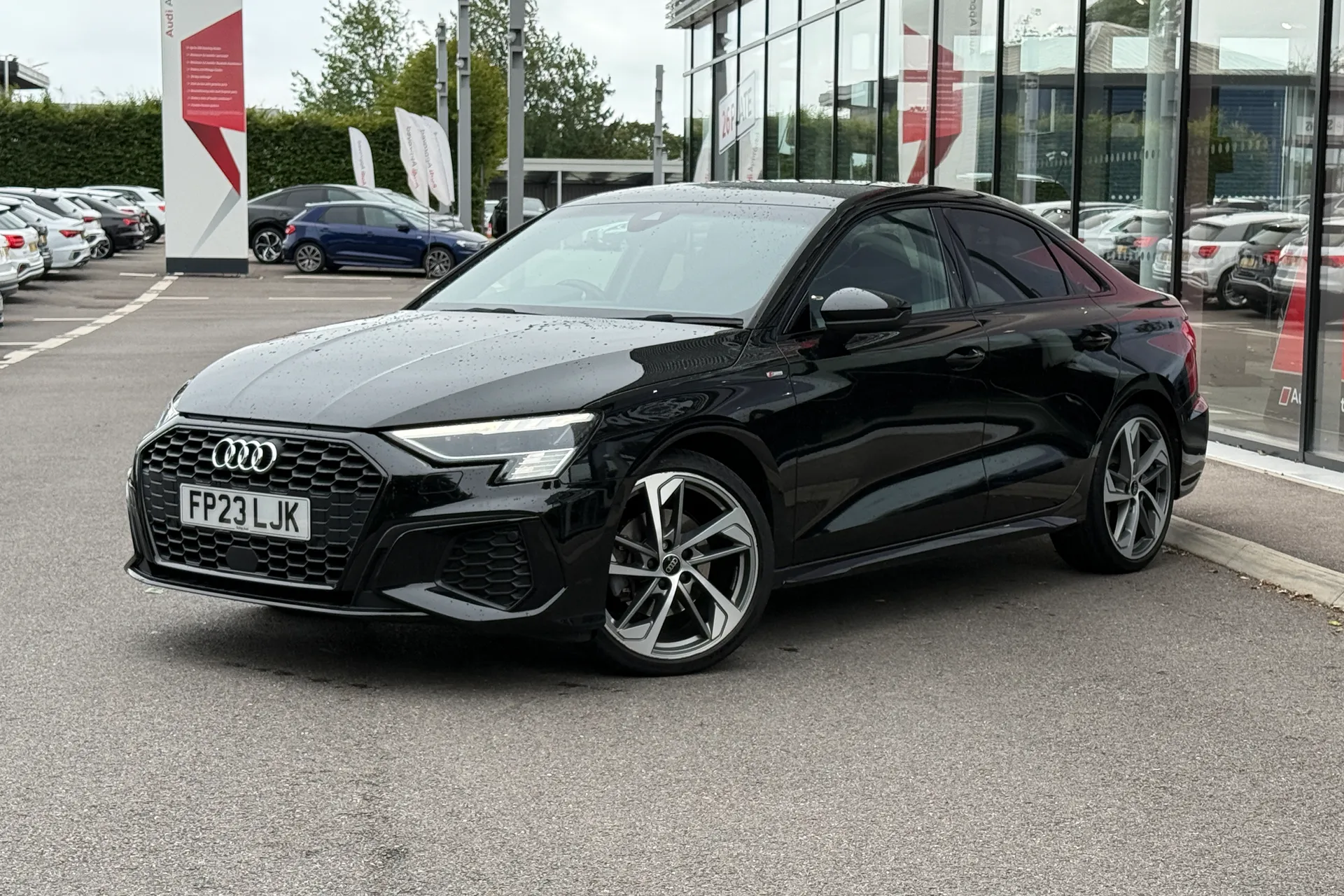 Audi A3 thumbnail image number 8