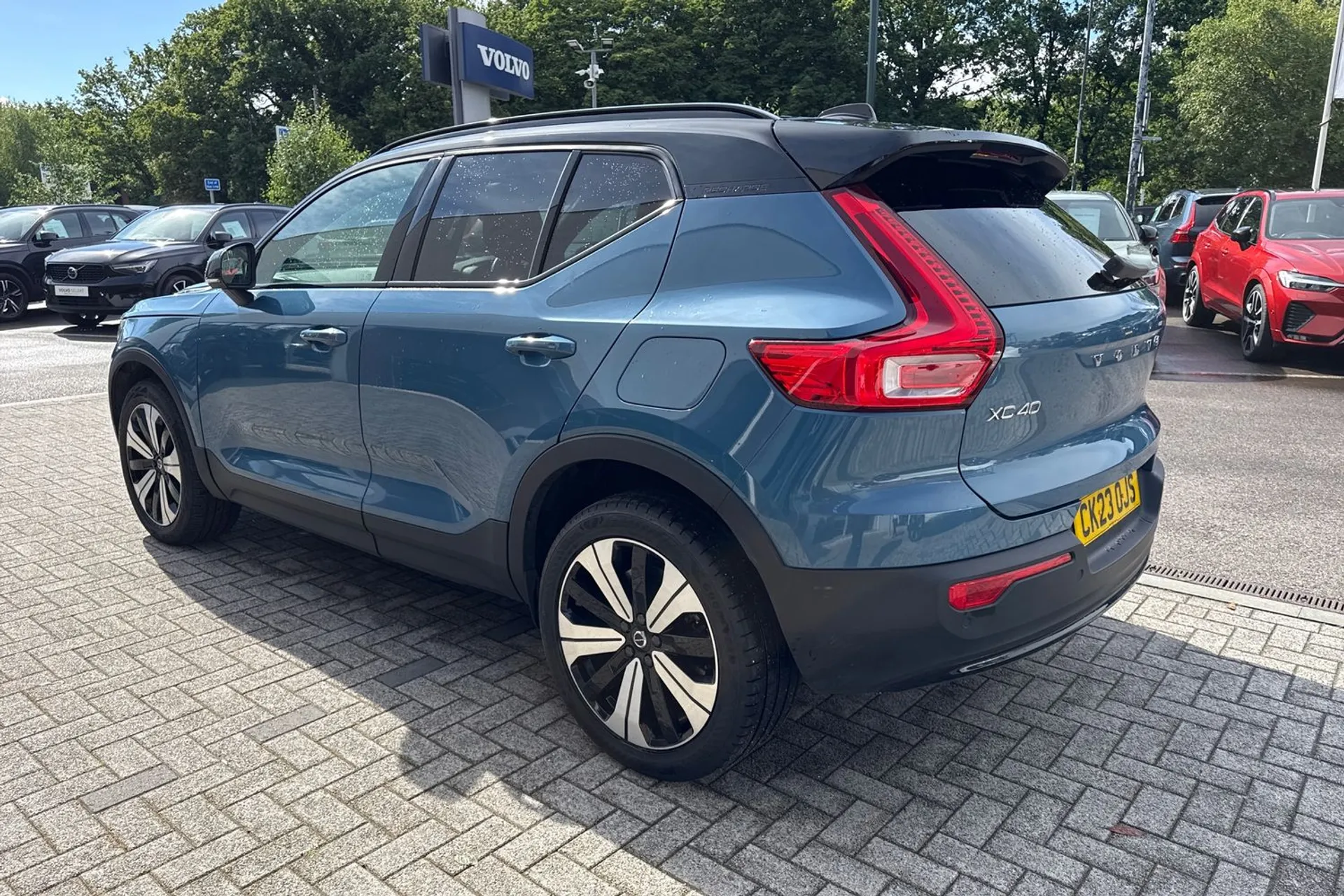 Volvo XC40 thumbnail image number 10