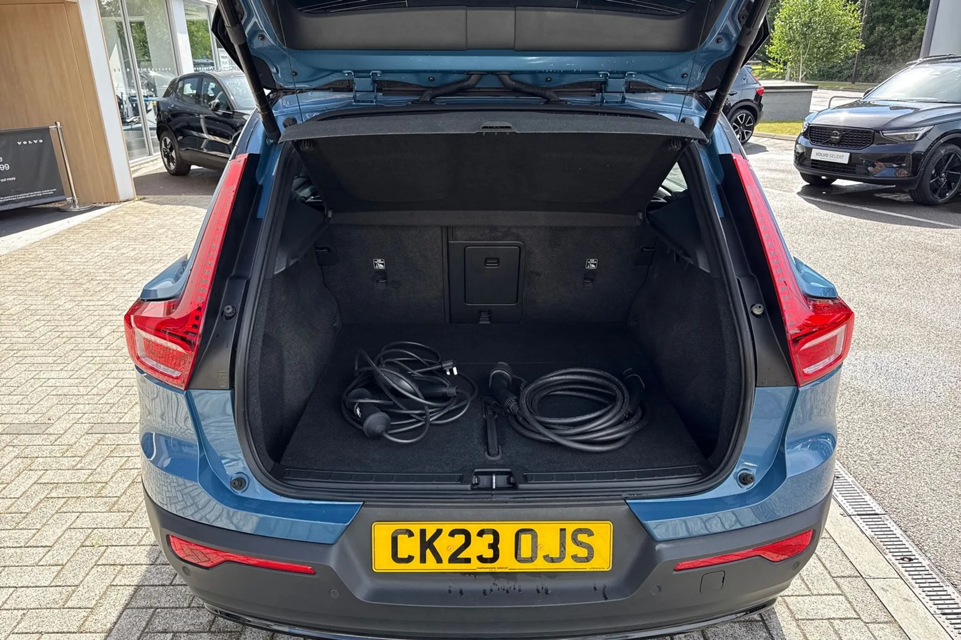 Volvo XC40 thumbnail image number 20