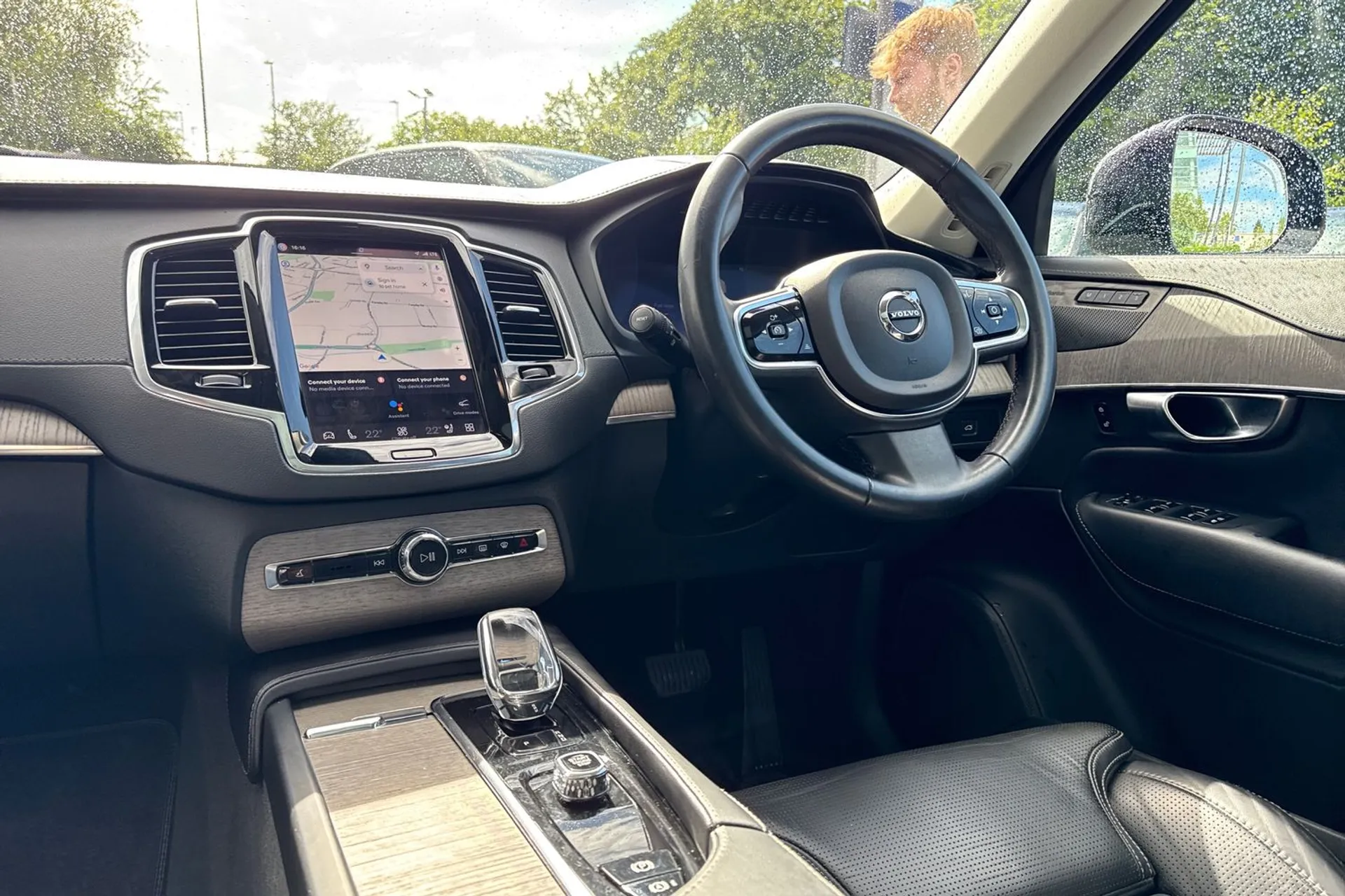 Volvo XC90 thumbnail image number 37