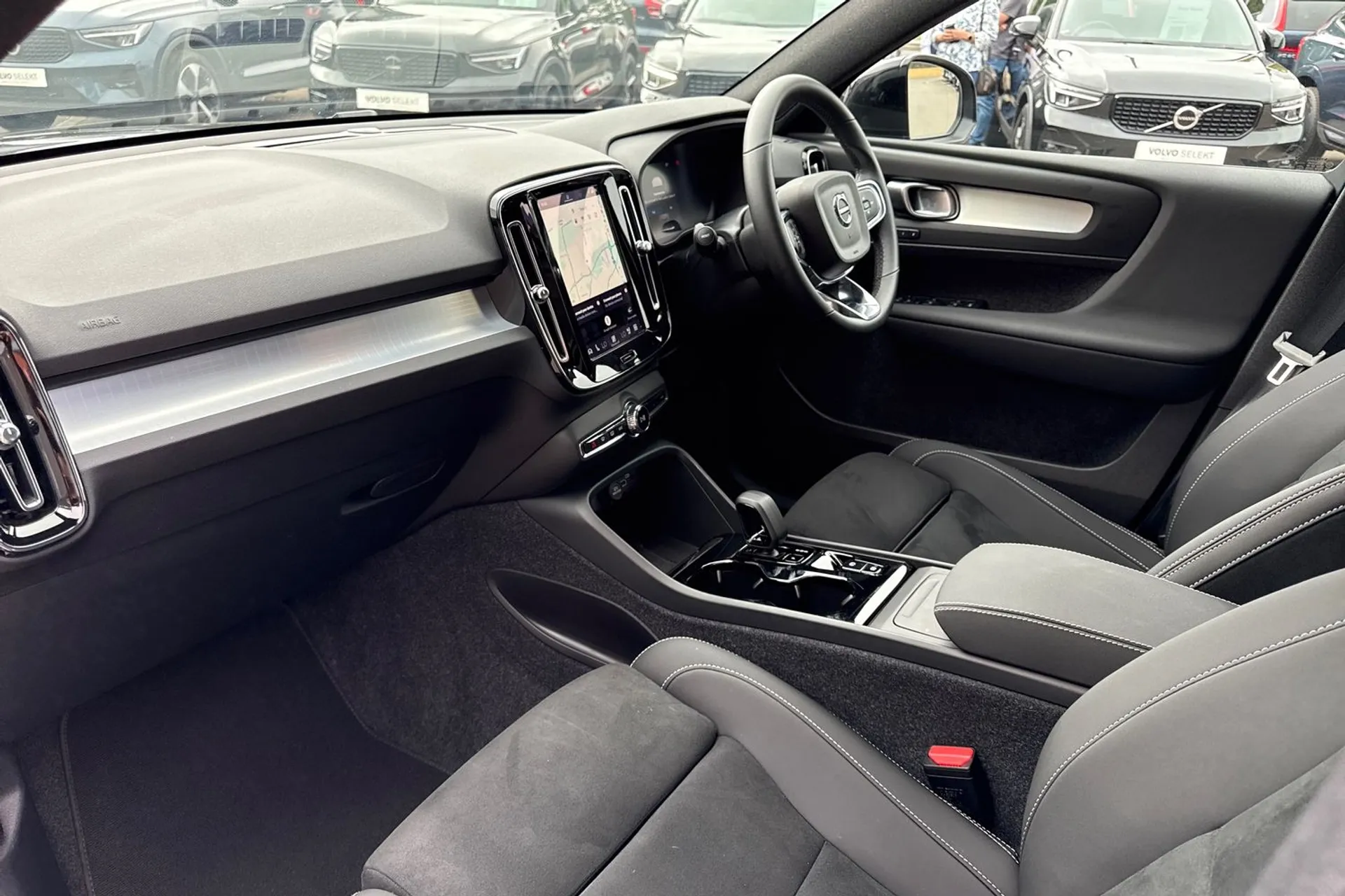 Volvo XC40 thumbnail image number 27