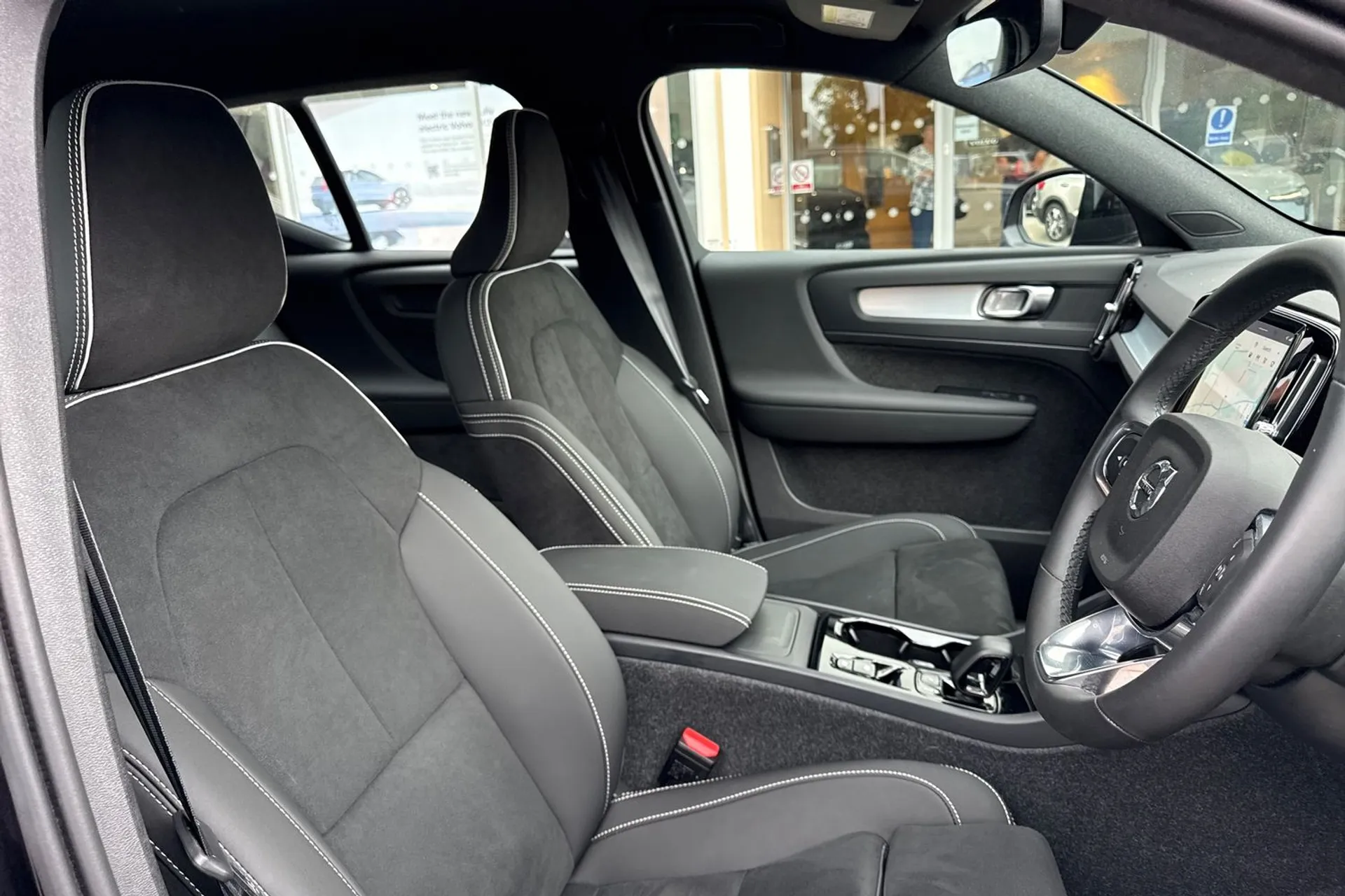 Volvo XC40 thumbnail image number 26