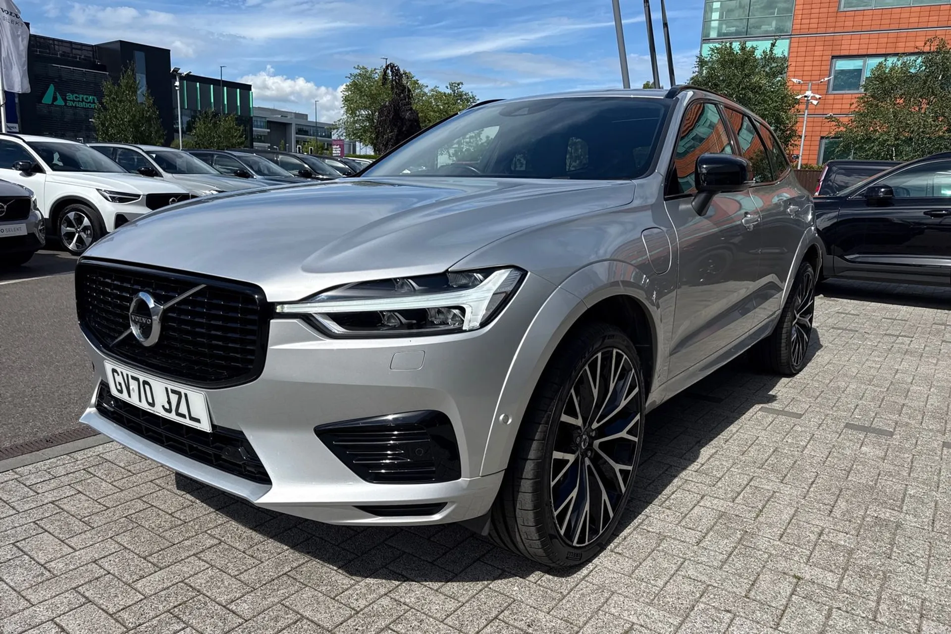 Volvo XC60 thumbnail image number 11