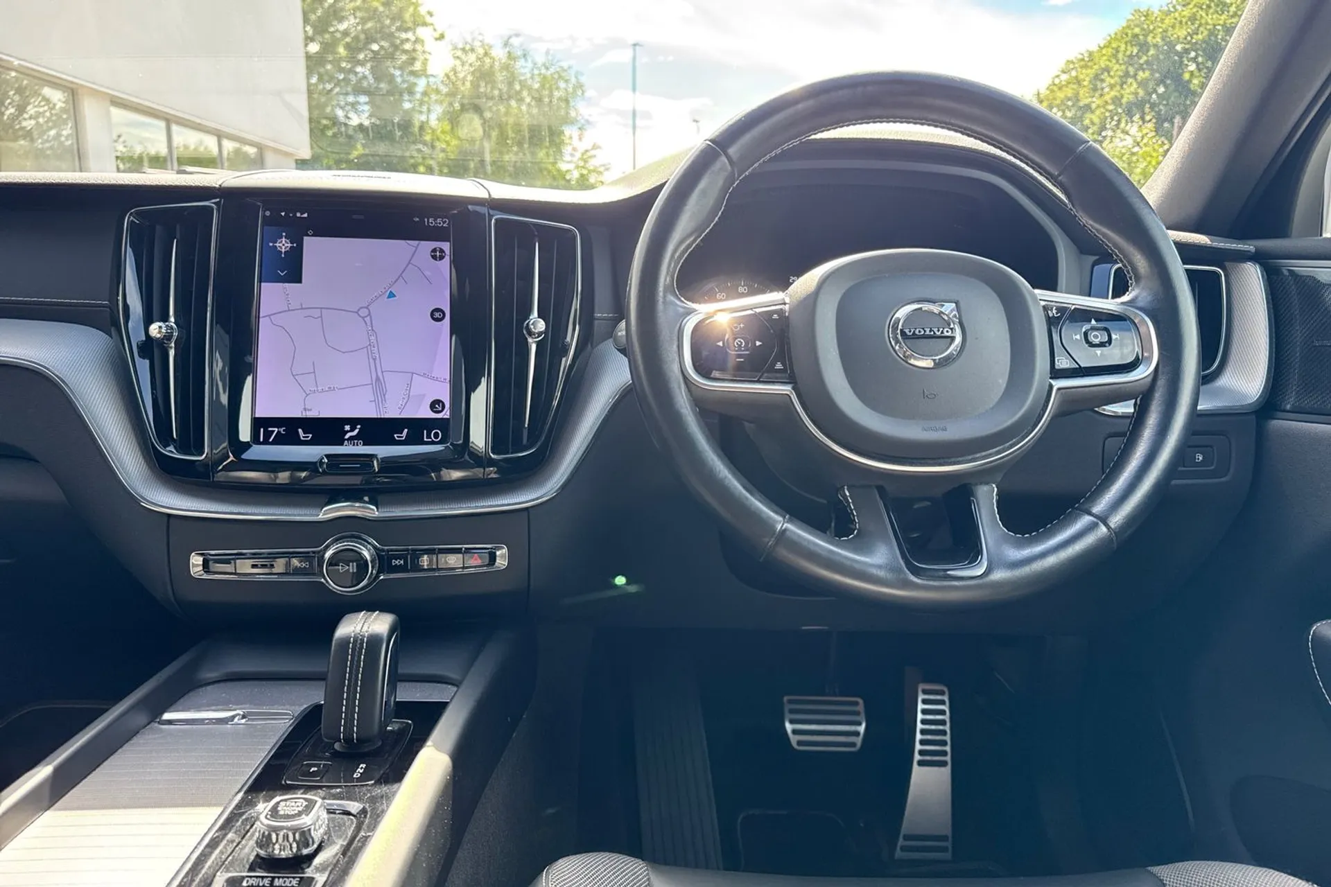 Volvo XC60 thumbnail image number 36