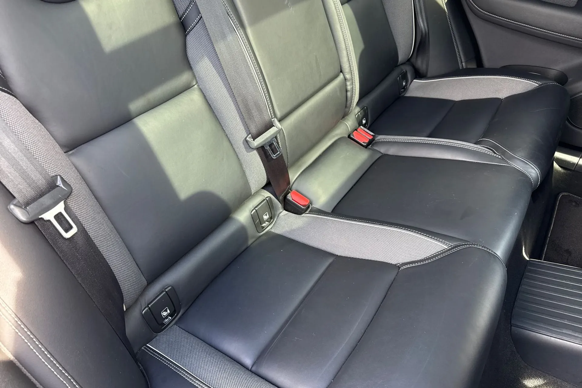 Volvo XC60 thumbnail image number 26