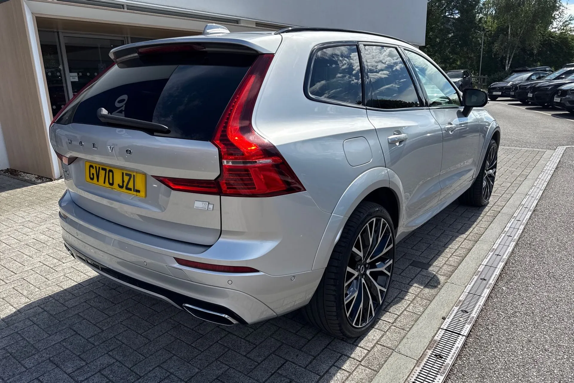 Volvo XC60 thumbnail image number 7