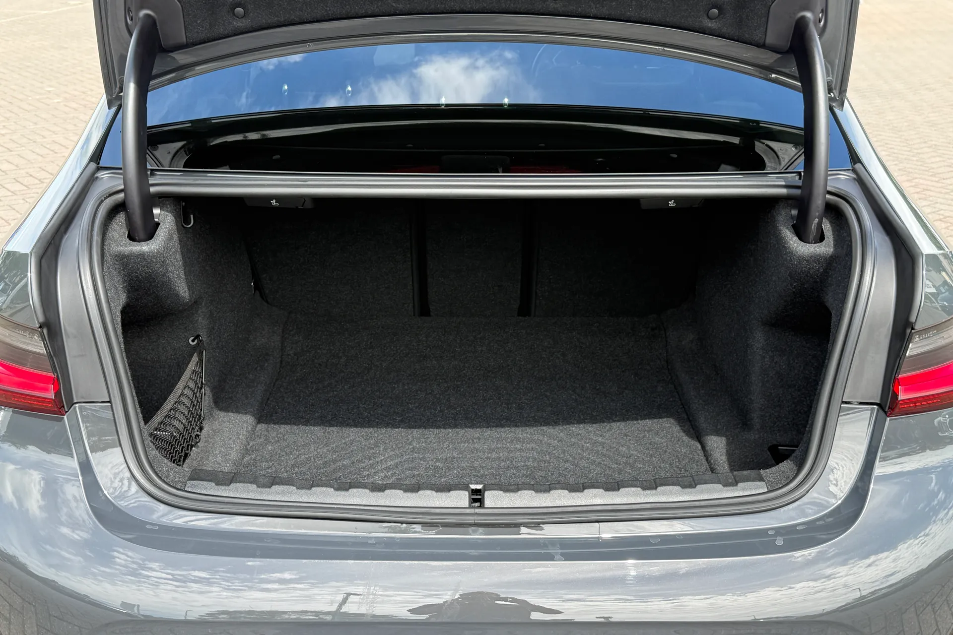 BMW 3 SERIES thumbnail image number 36