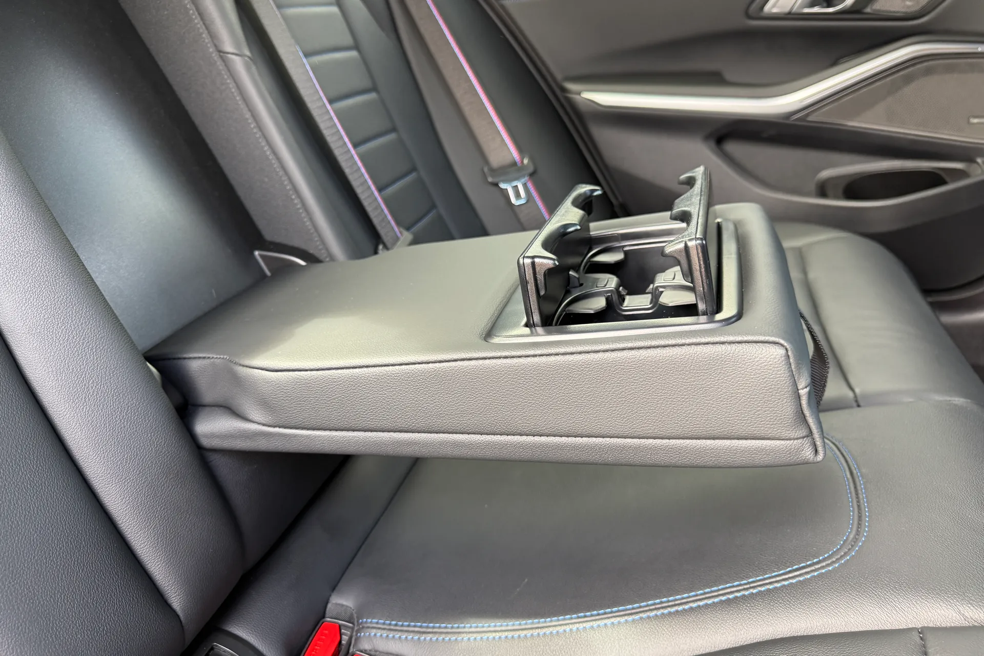 BMW 3 SERIES thumbnail image number 48