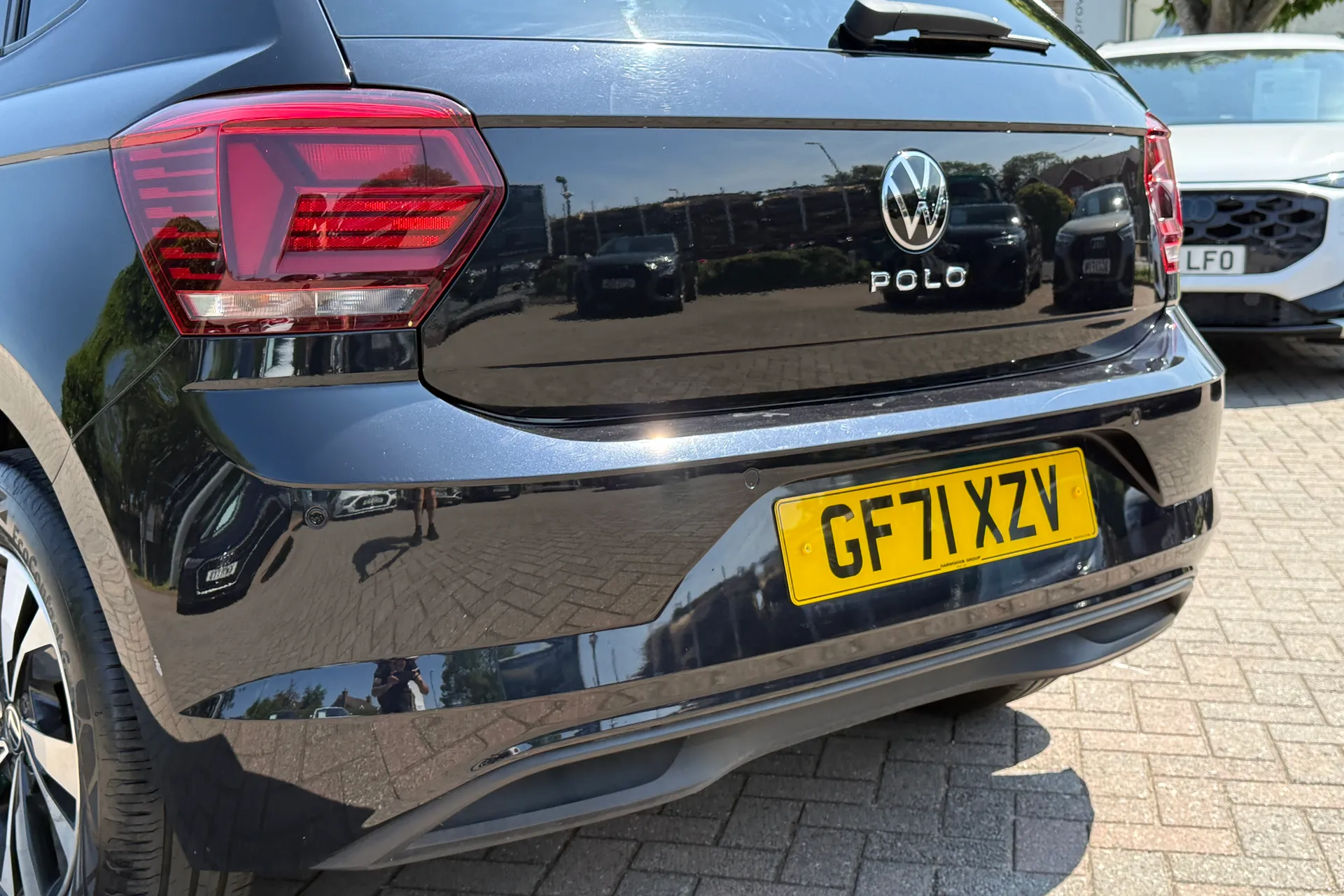 VOLKSWAGEN POLO thumbnail image number 44
