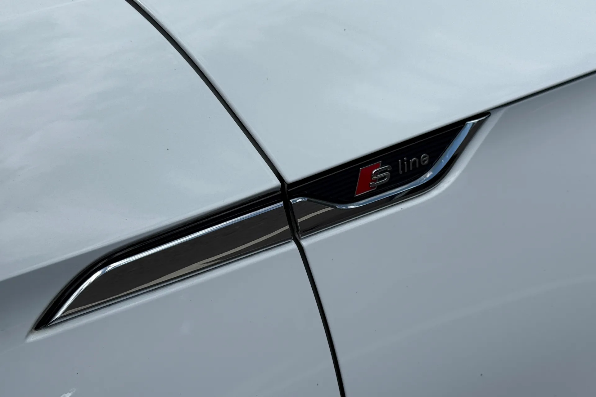Audi A5 thumbnail image number 27