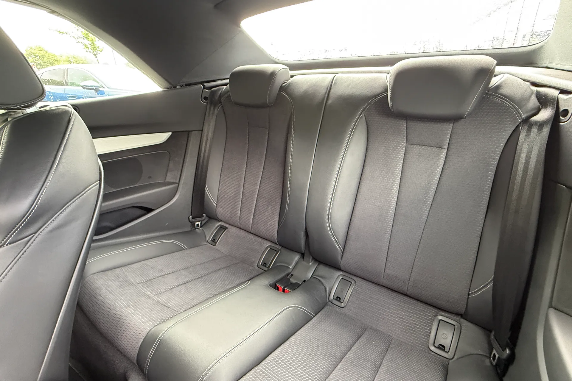 Audi A5 thumbnail image number 47