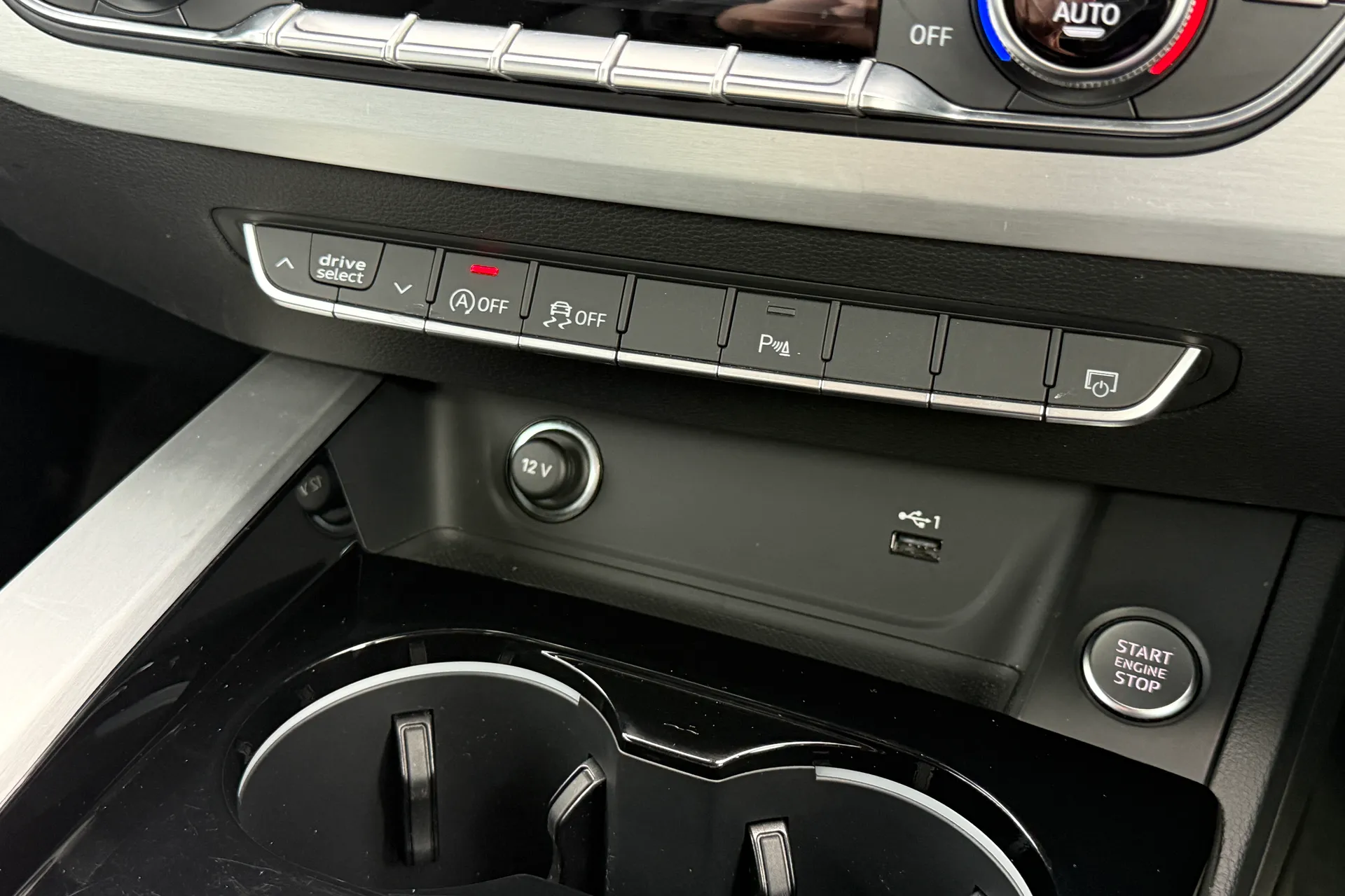 Audi A5 thumbnail image number 21