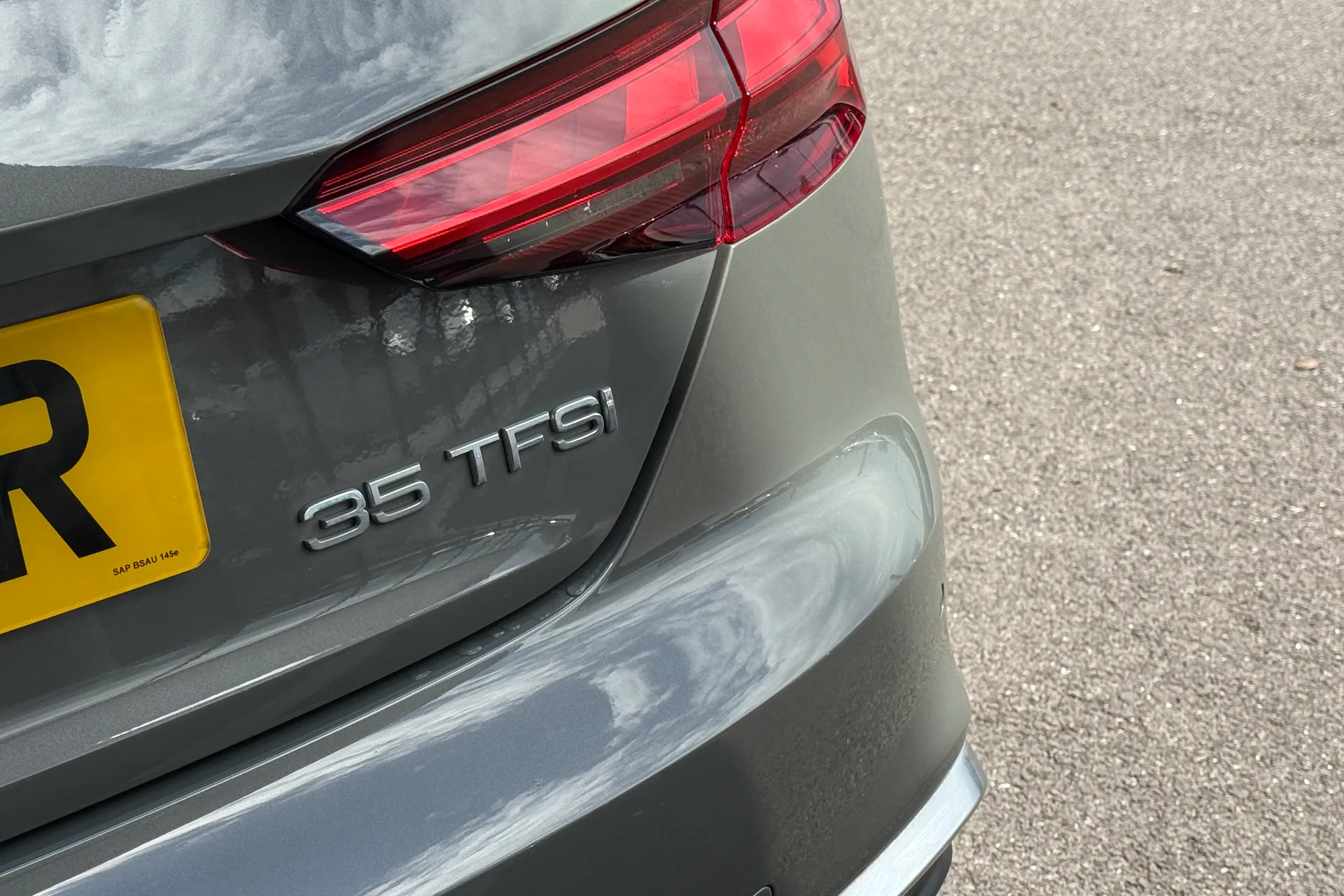 Audi A5 thumbnail image number 40