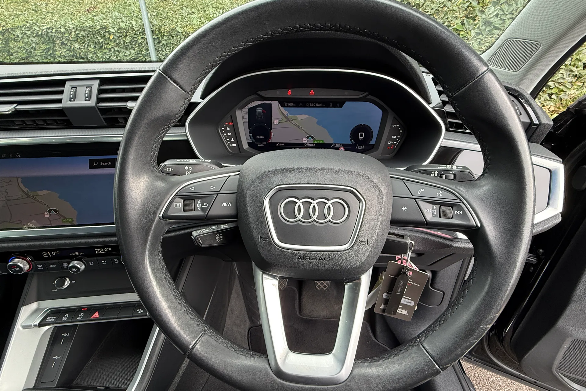 Audi Q3 thumbnail image number 15