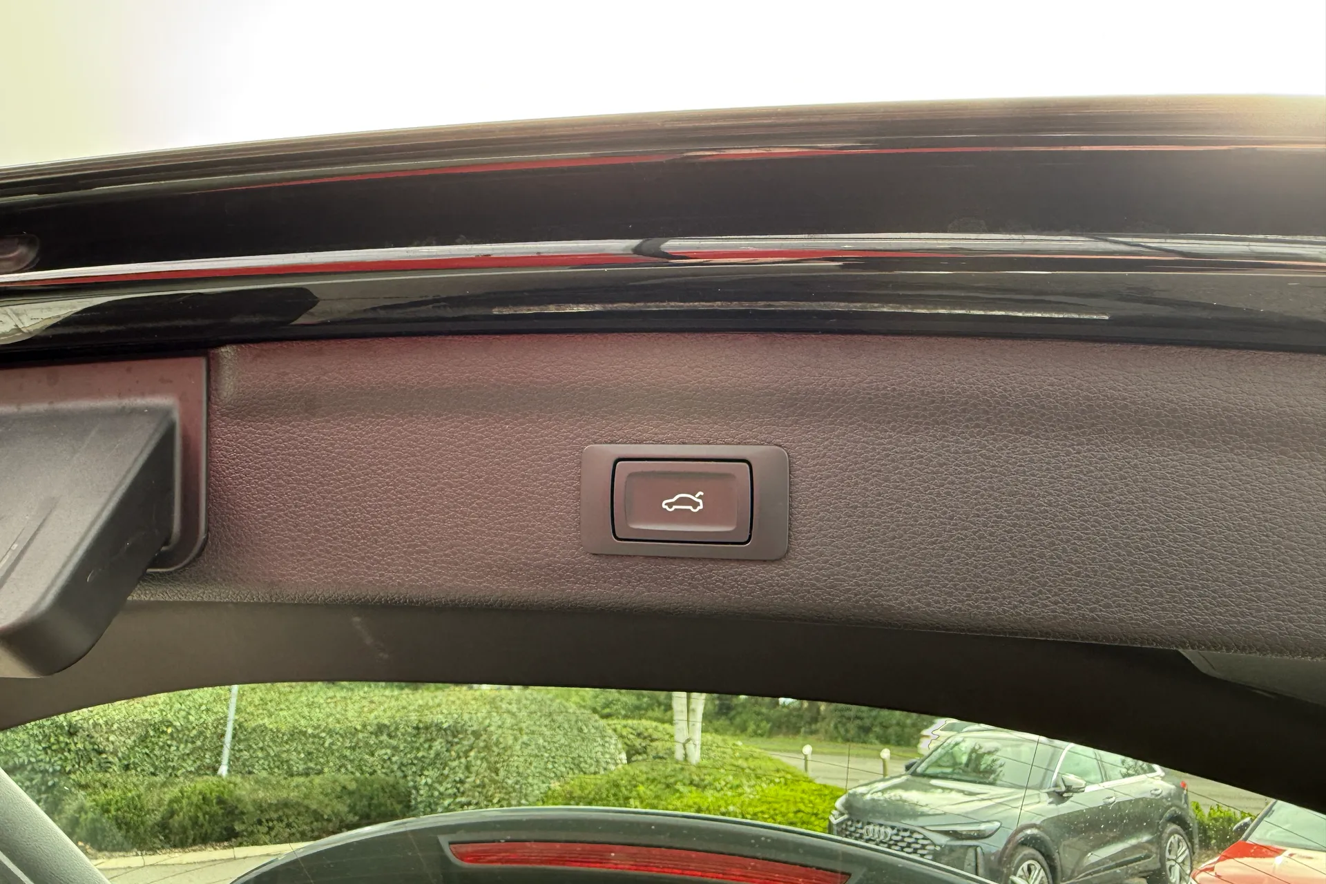 Audi Q3 thumbnail image number 41