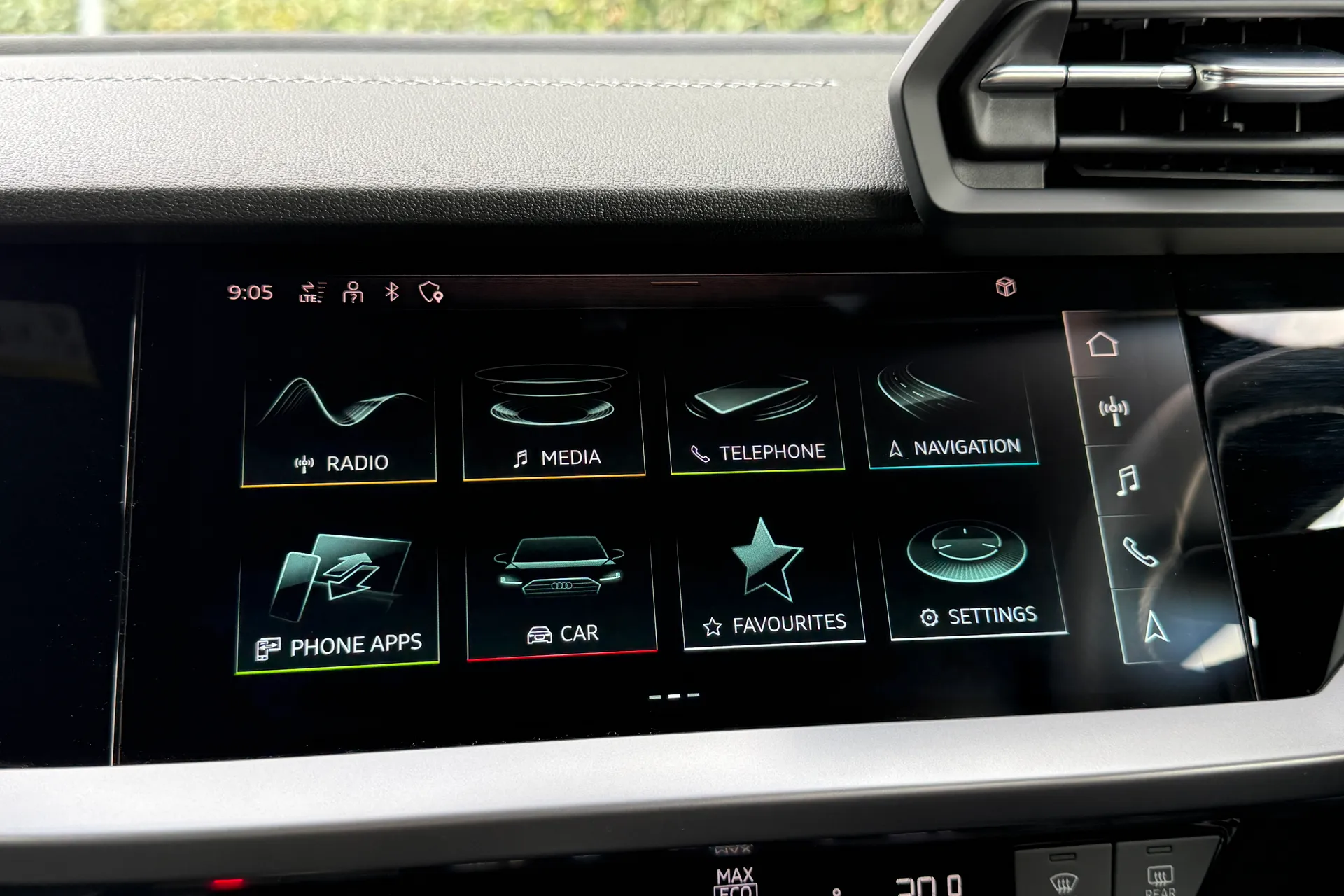 Audi A3 thumbnail image number 21