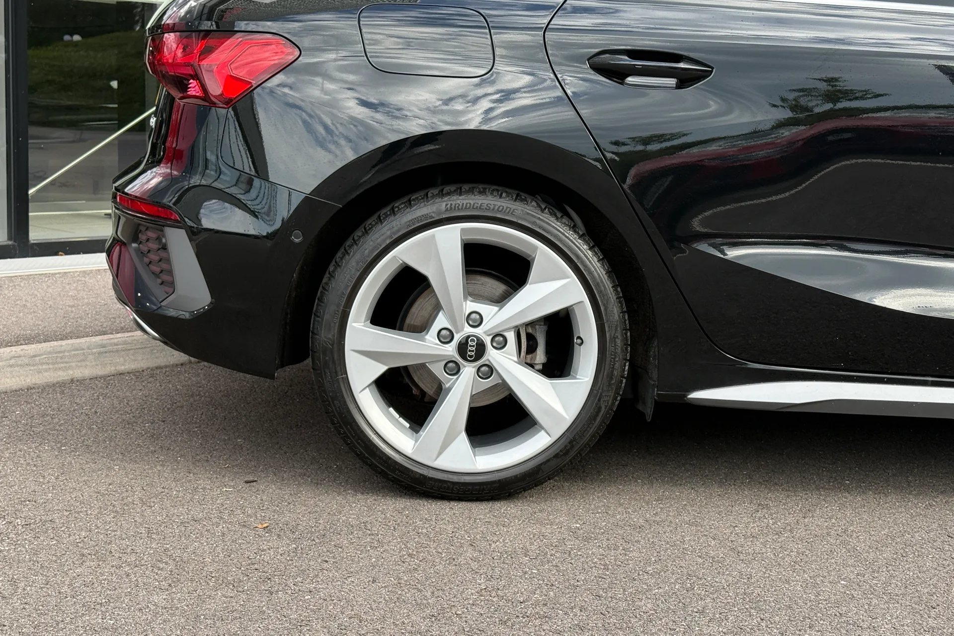 Audi A3 thumbnail image number 17