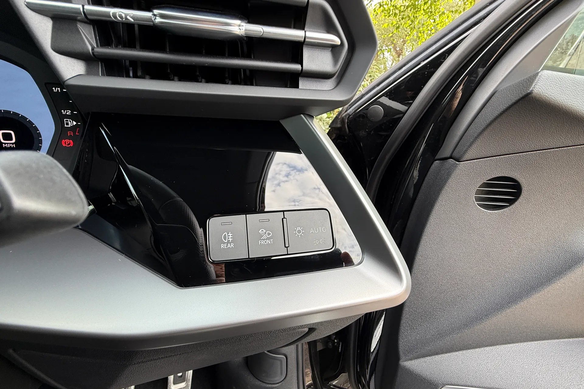 Audi A3 thumbnail image number 48