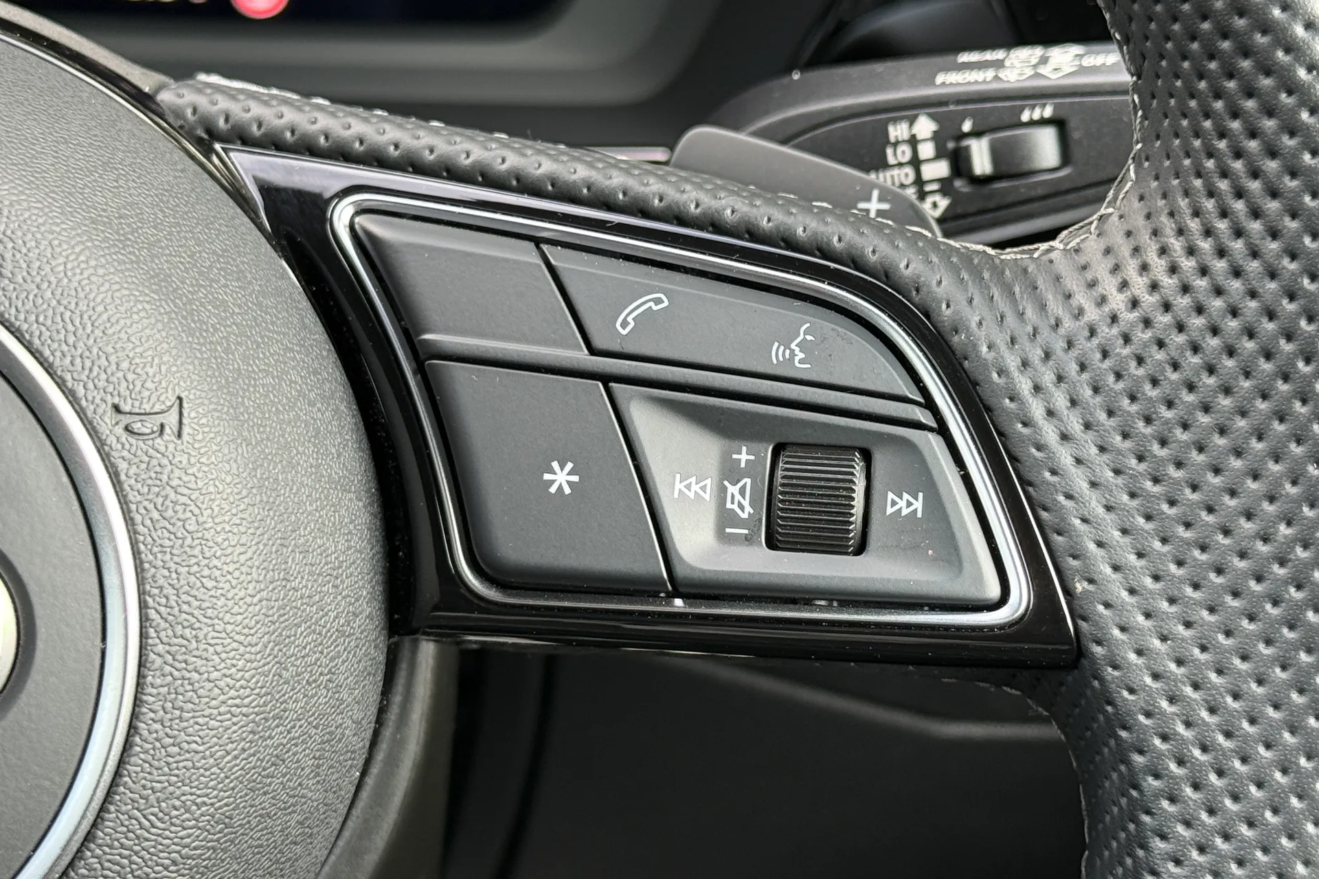 Audi A3 thumbnail image number 51